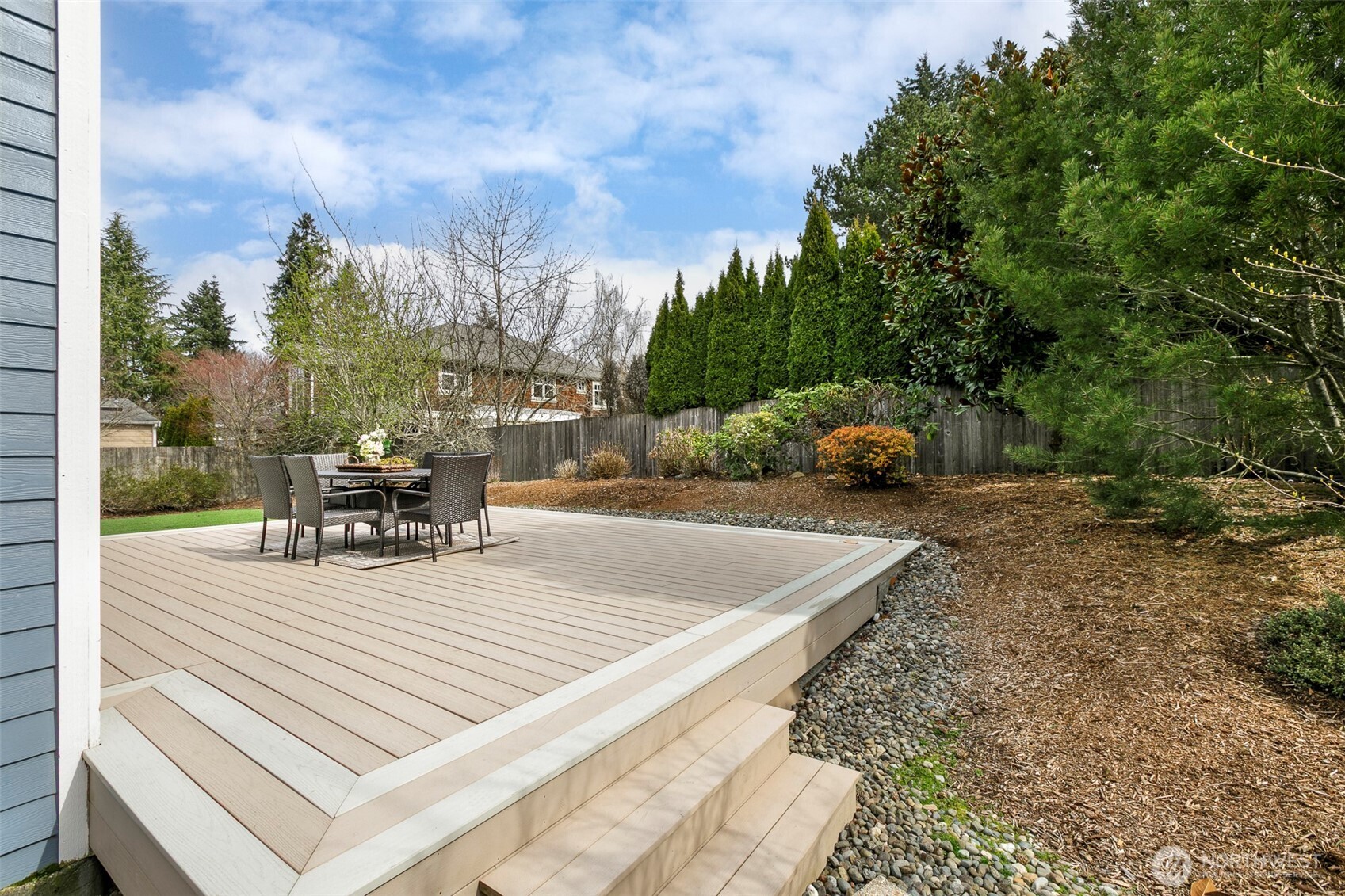 3712 88th Avenue SE, Mercer Island, WA 98040