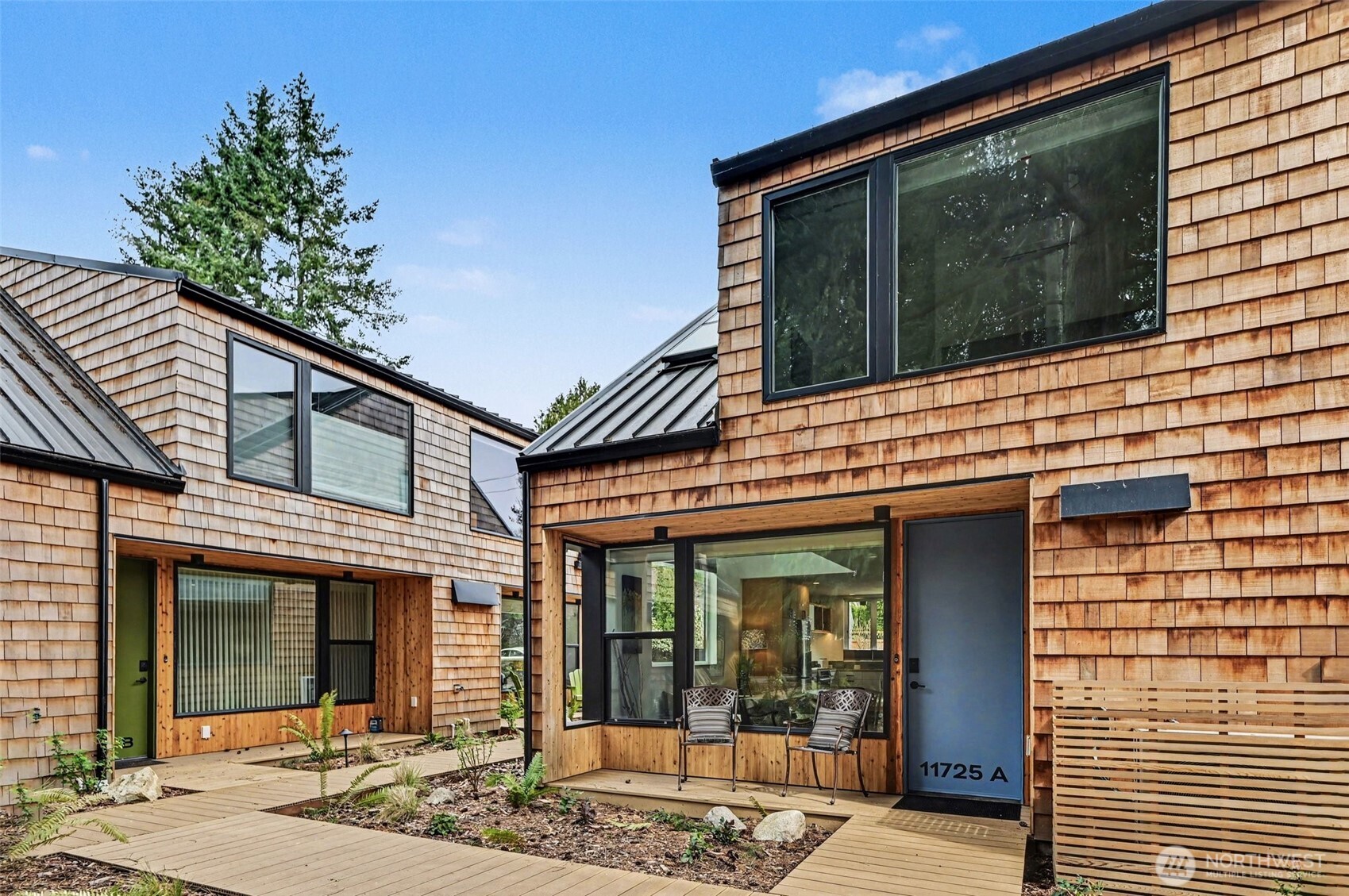 11725 Meridian Avenue N #4, Seattle, WA 98133