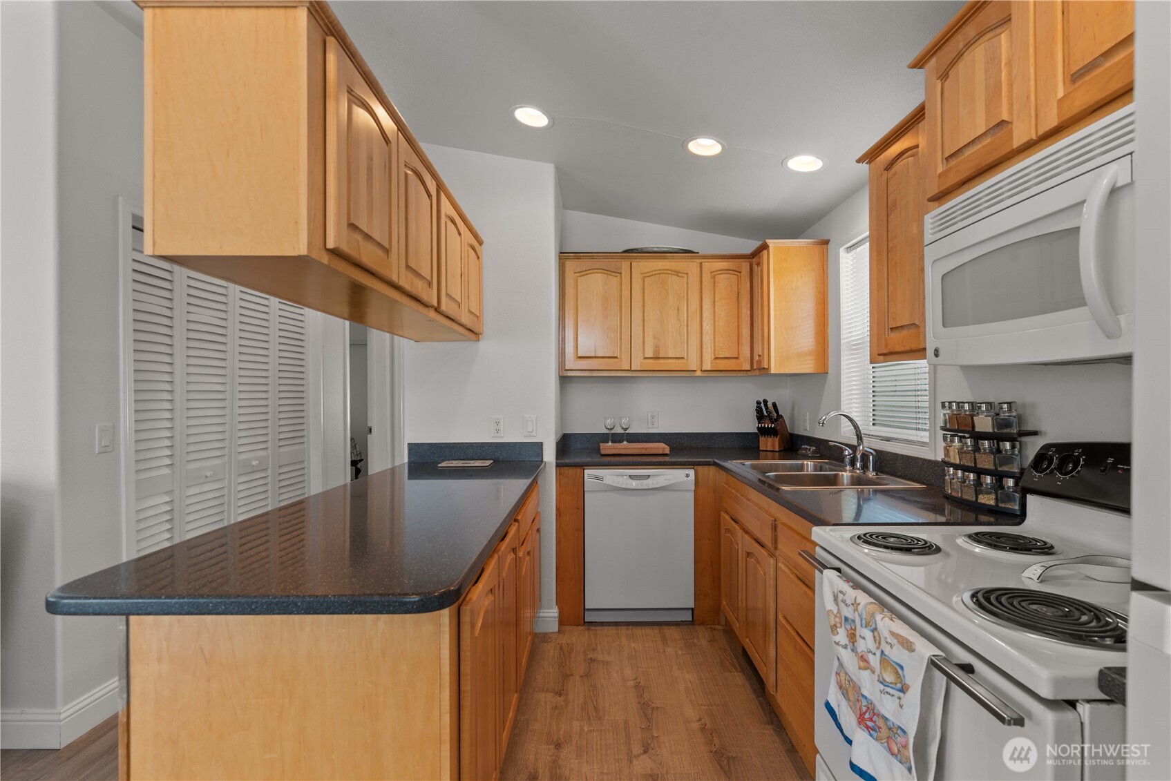 1000 State Route 150 #17, Manson, WA 98831