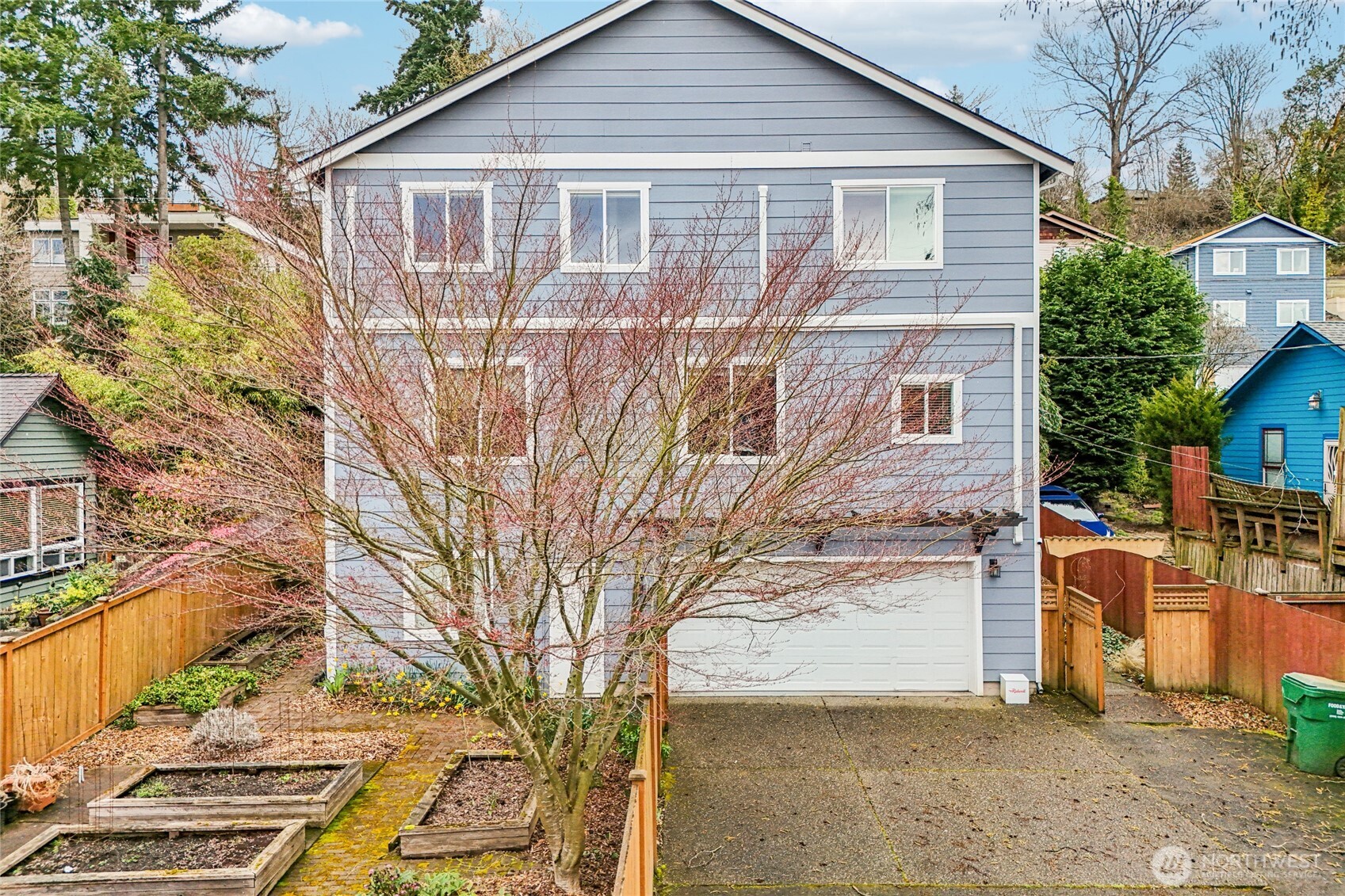5217 23rd Avenue SW, Seattle, WA 98106