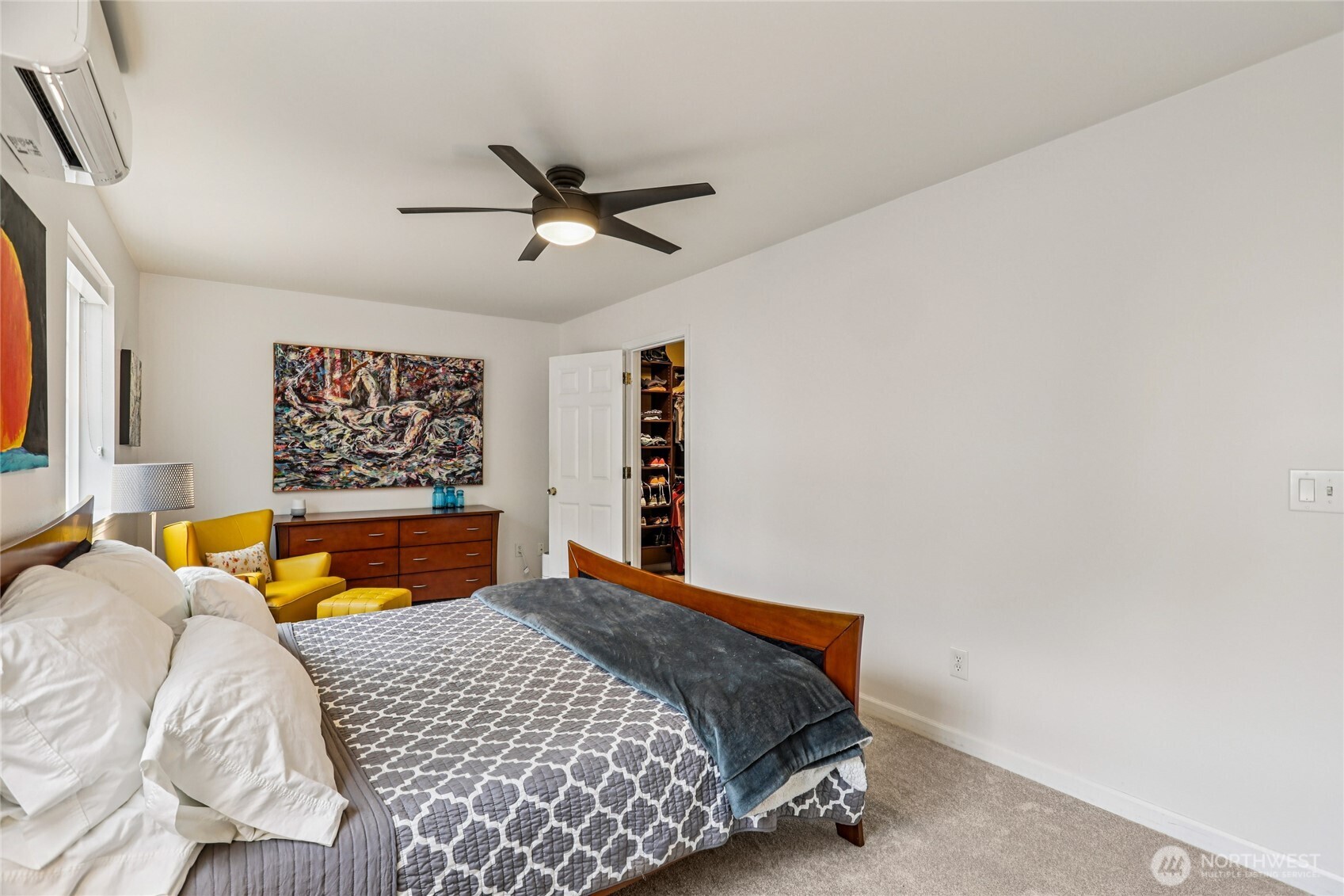 5217 23rd Avenue SW, Seattle, WA 98106