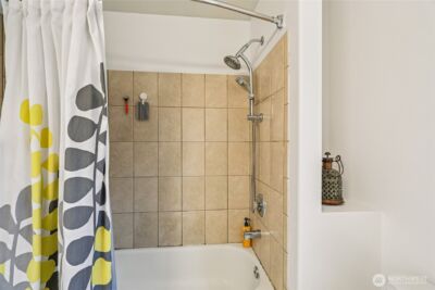 5217 23rd Avenue SW, Seattle, WA 98106 - Photo 24