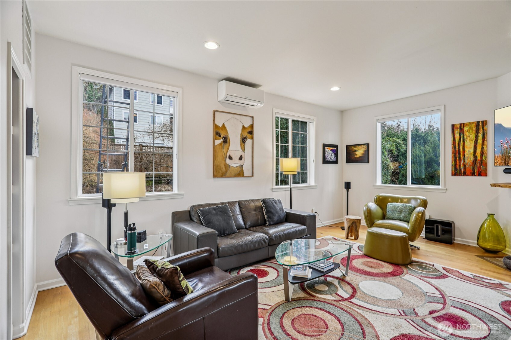 5217 23rd Avenue SW, Seattle, WA 98106