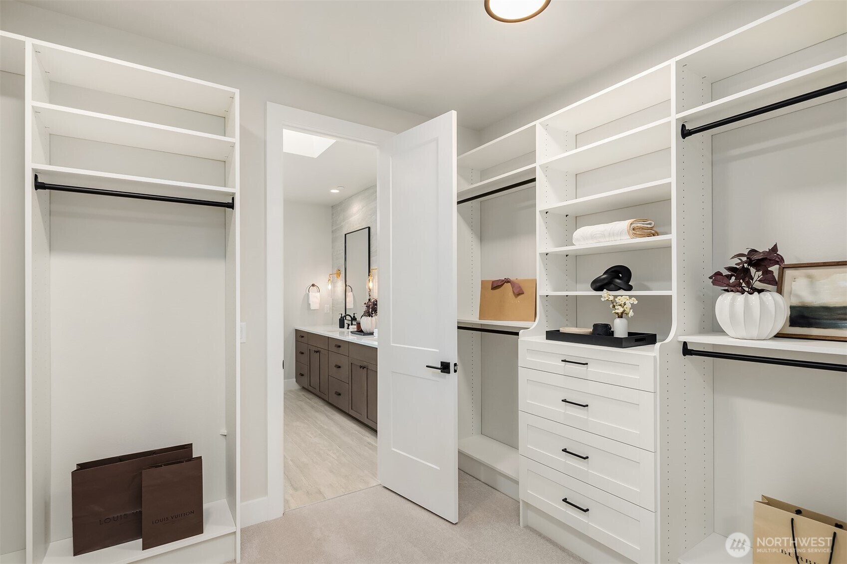 18660 NE 53rd Street , Redmond, WA 98052