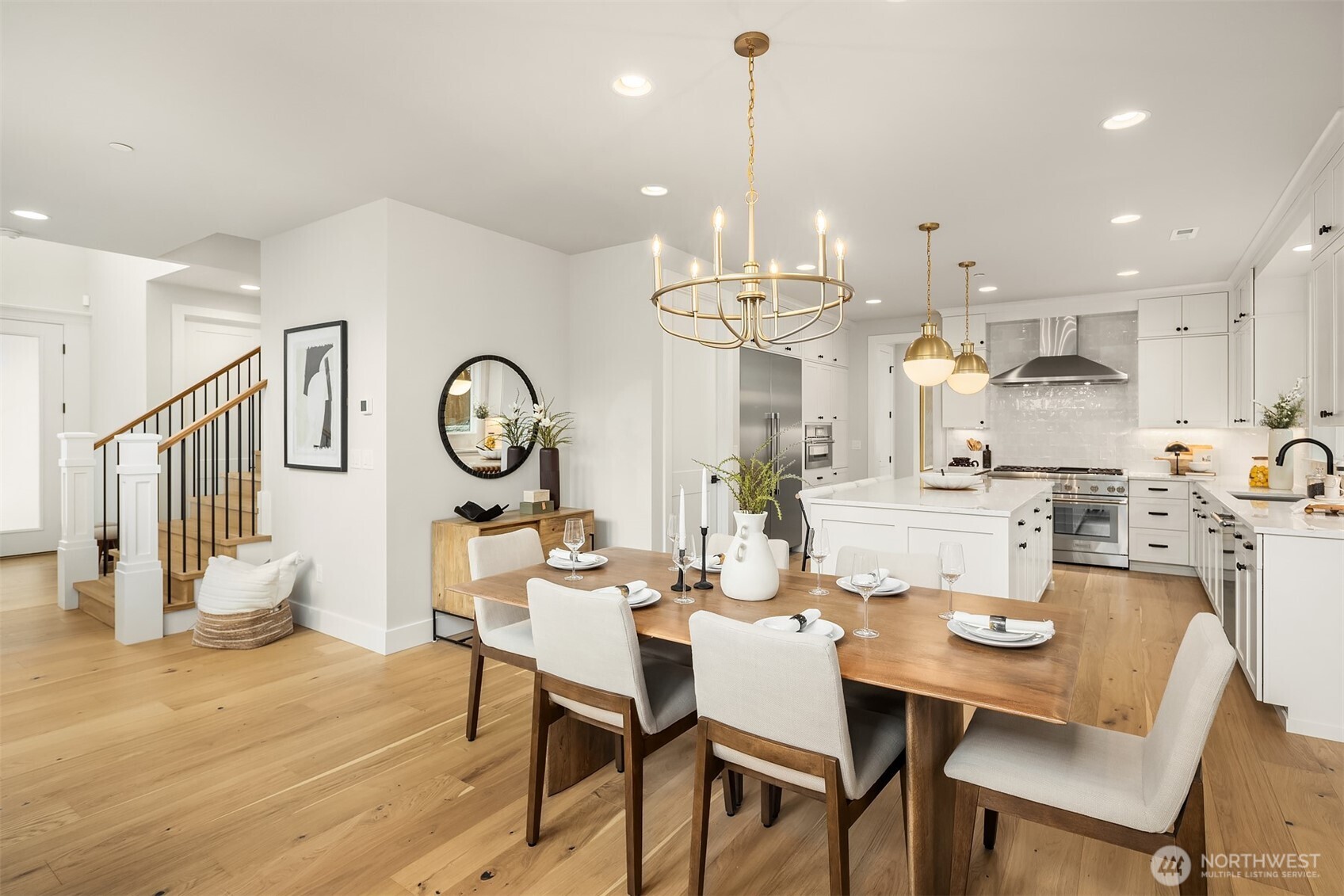 18660 NE 53rd Street , Redmond, WA 98052