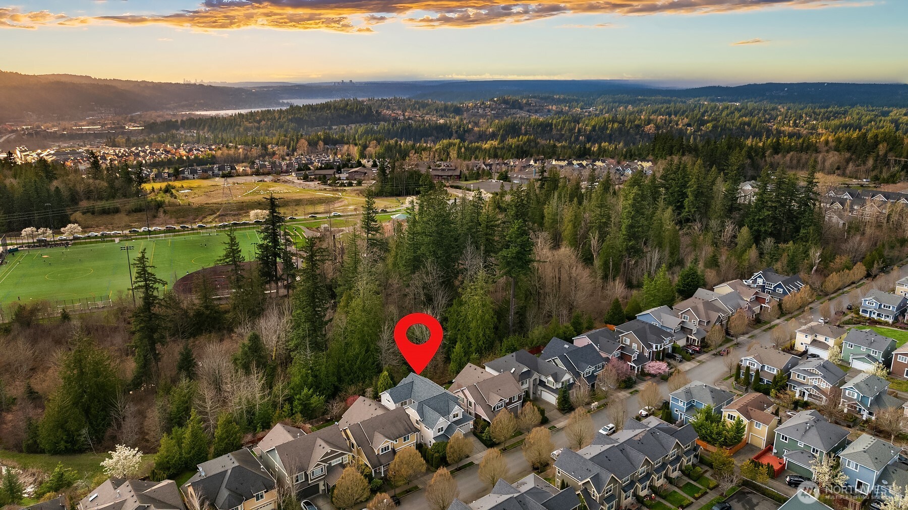 1689 24th Avenue NE, Issaquah, WA 98029