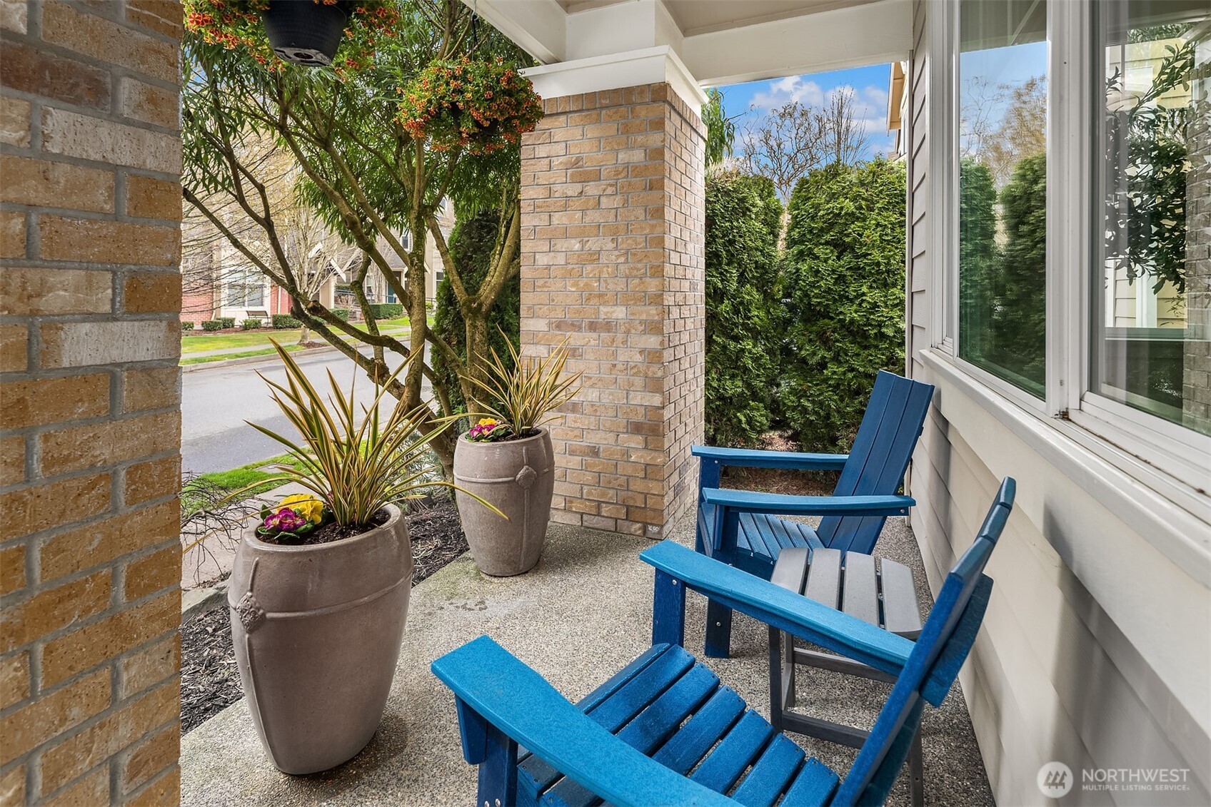 1689 24th Avenue NE, Issaquah, WA 98029