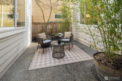 1689 24th Avenue NE, Issaquah, WA 98029 - Photo 29