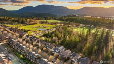 1689 24th Avenue NE, Issaquah, WA 98029 - Photo 36
