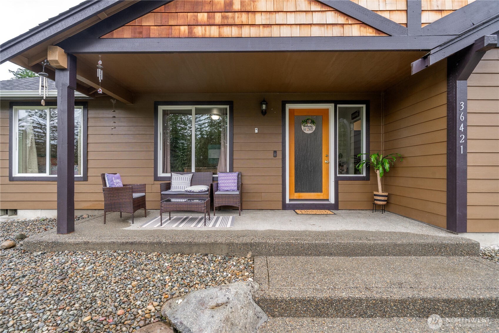 36421 80th Avenue E, Eatonville, WA 98328