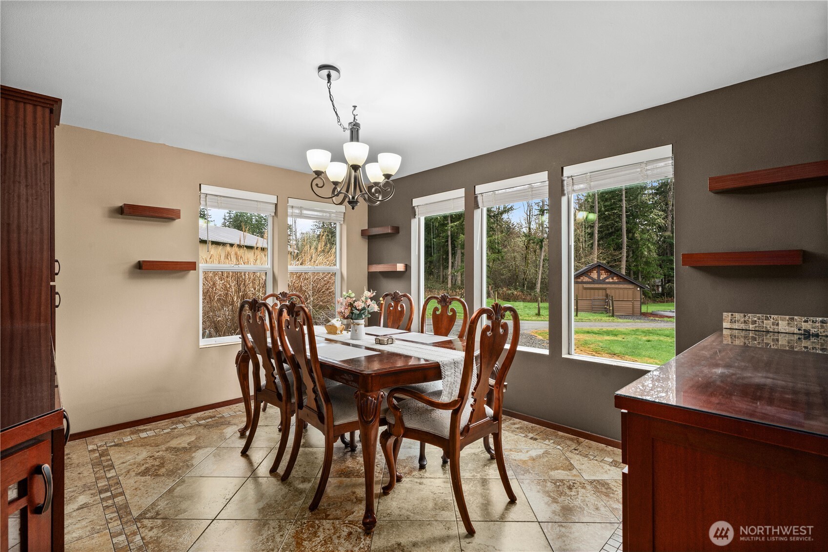 36421 80th Avenue E, Eatonville, WA 98328