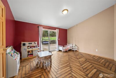 36421 80th Avenue E, Eatonville, WA 98328 - Photo 15