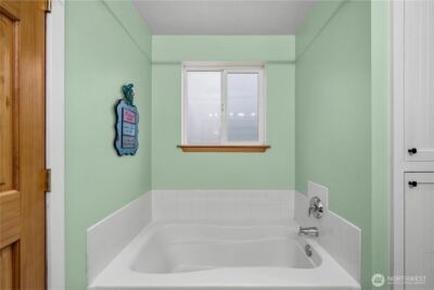 36421 80th Avenue E, Eatonville, WA 98328 - Photo 18