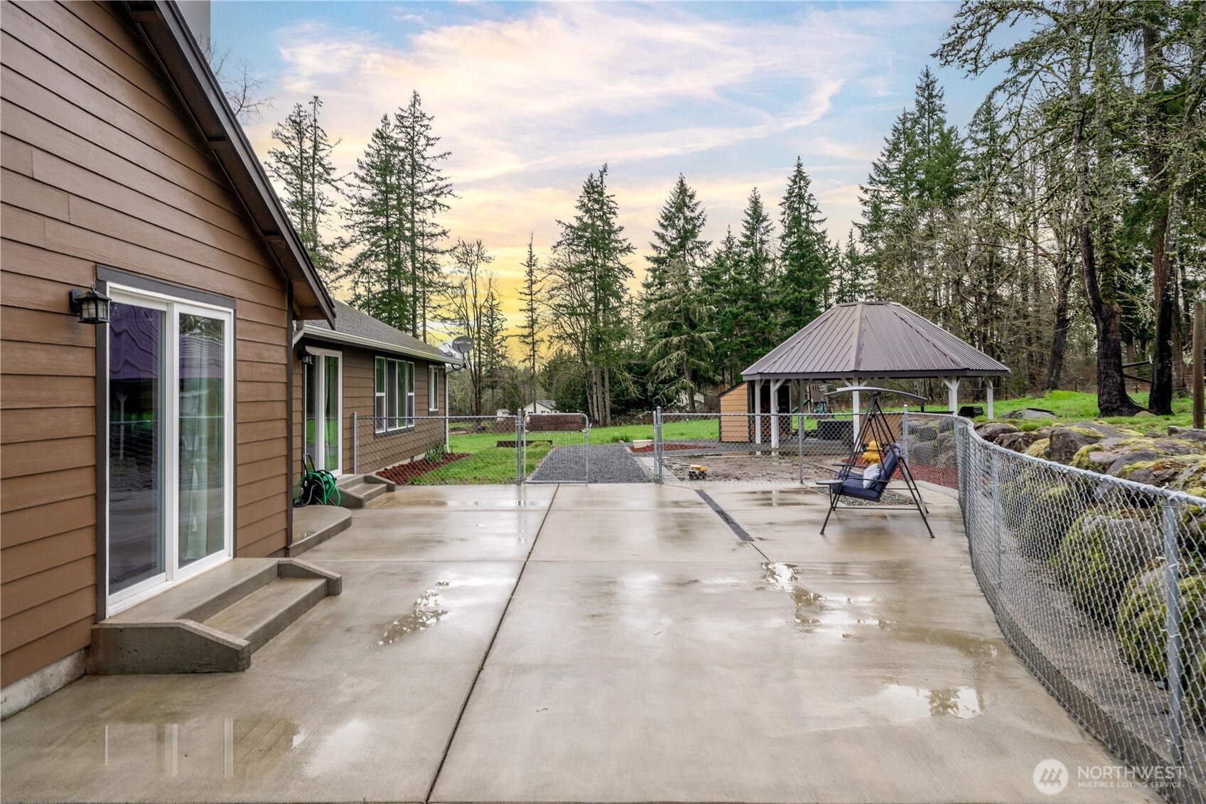 36421 80th Avenue E, Eatonville, WA 98328