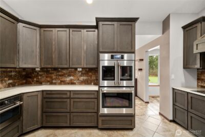 36421 80th Avenue E, Eatonville, WA 98328 - Photo 9