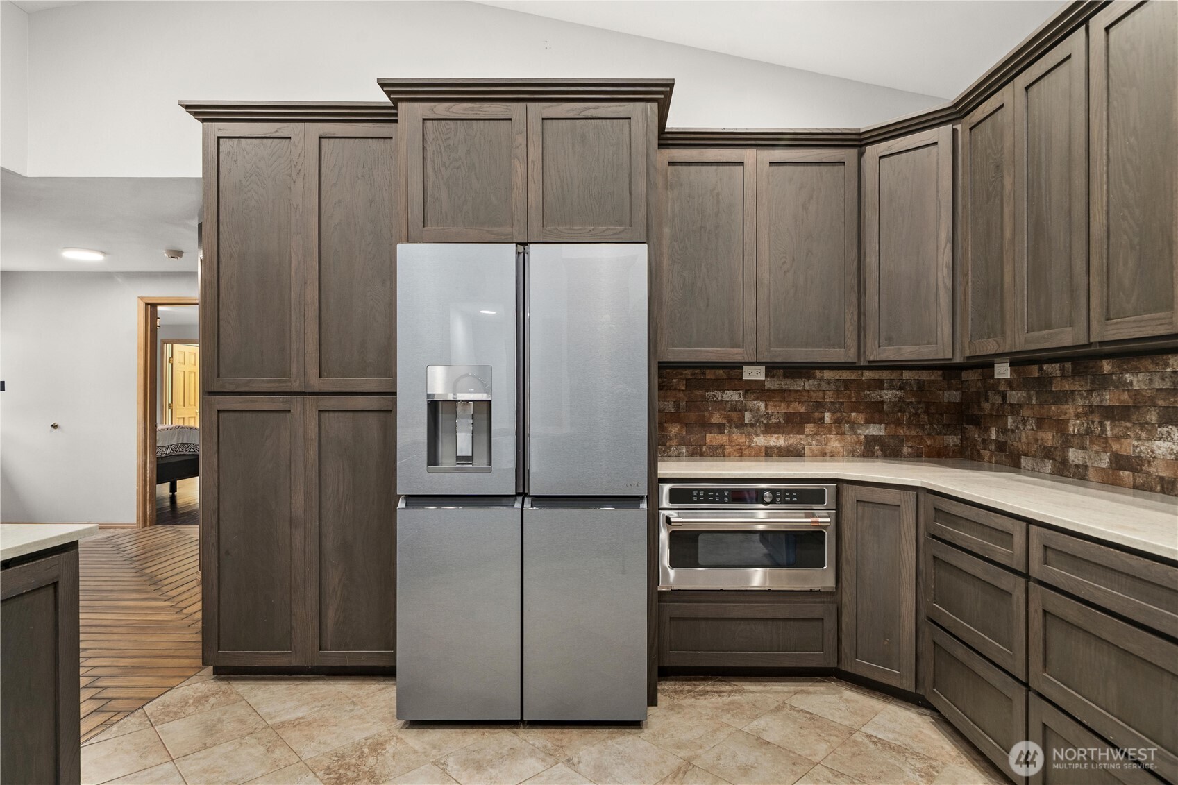 36421 80th Avenue E, Eatonville, WA 98328