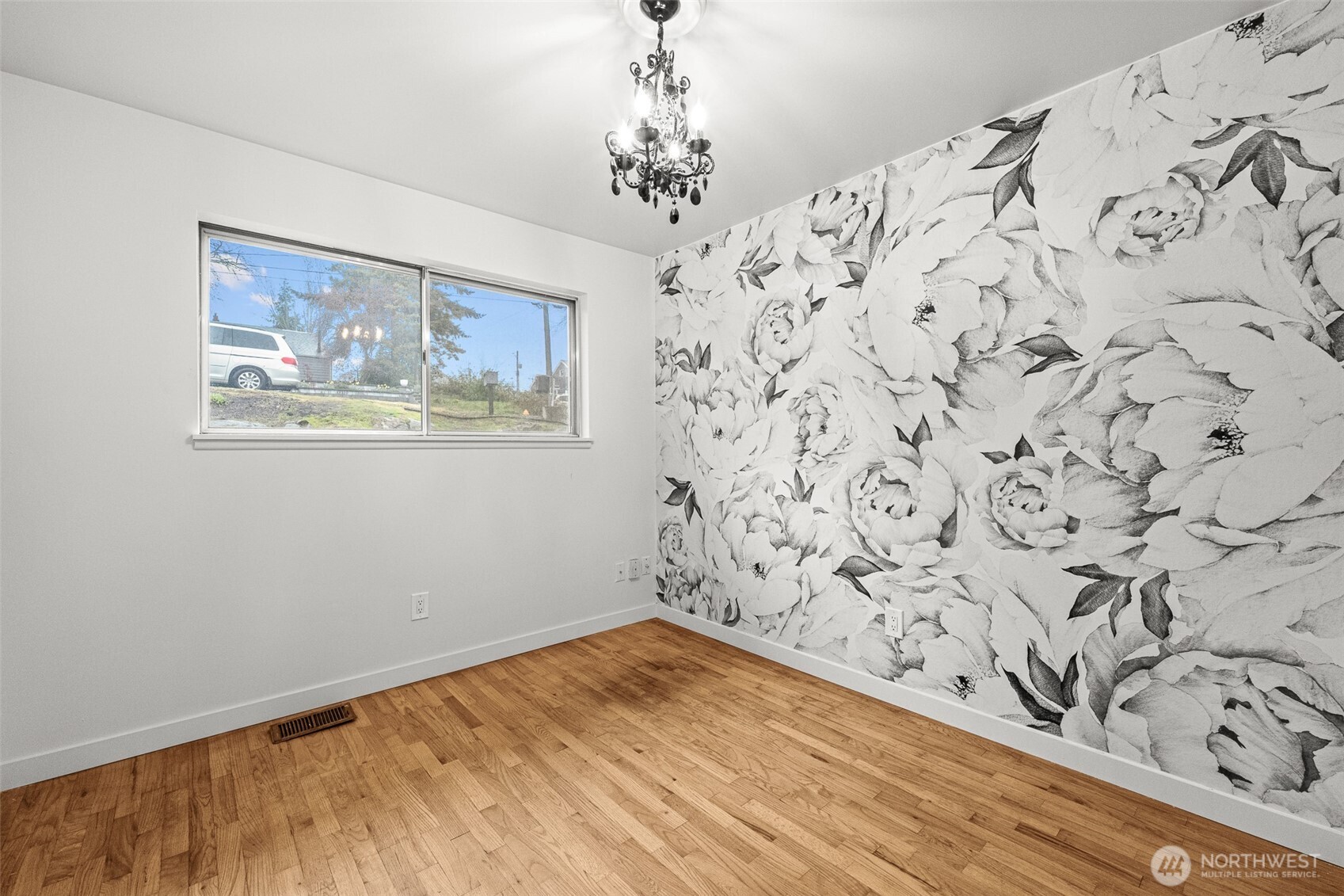 105 SW 129th Street , Burien, WA 98146