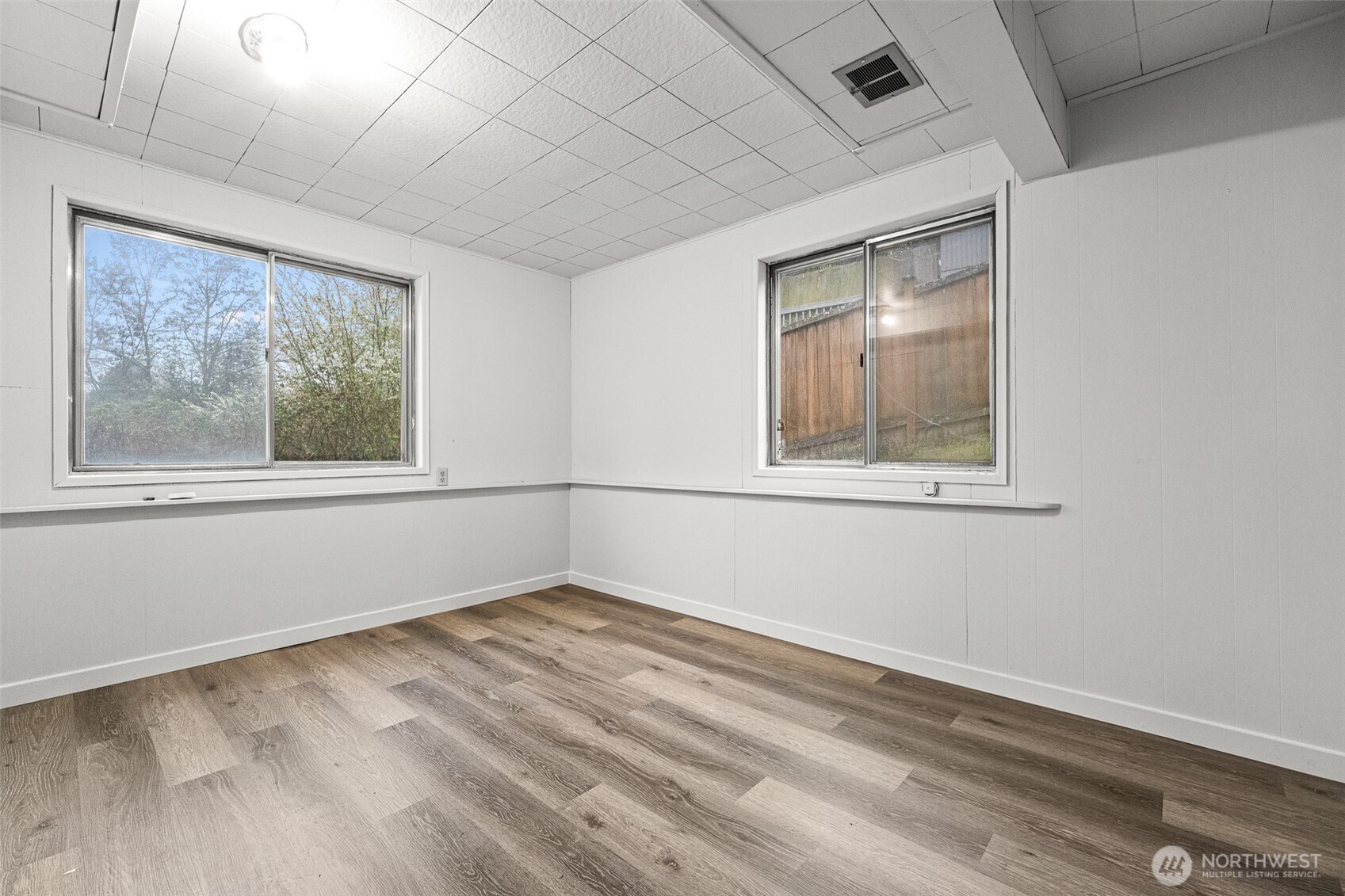 105 SW 129th Street , Burien, WA 98146