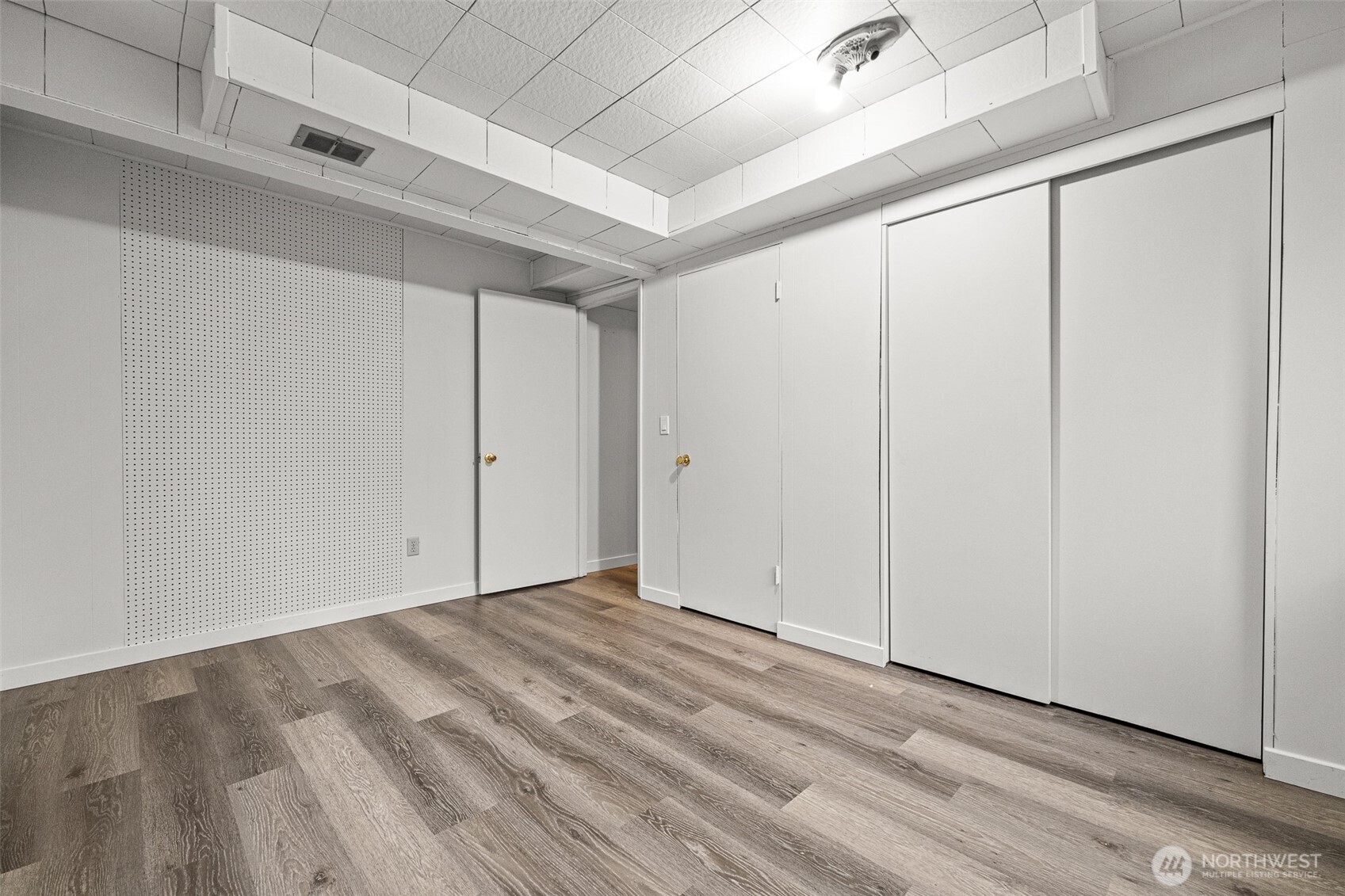 105 SW 129th Street , Burien, WA 98146