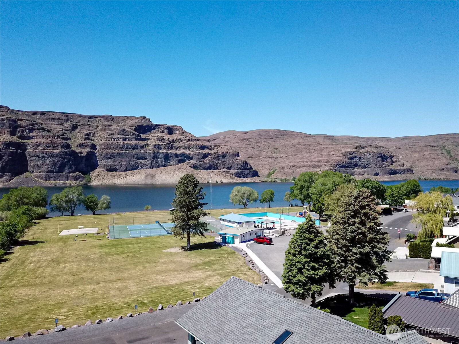 878 SW Hunter Avenue , Quincy, WA 98848-1105