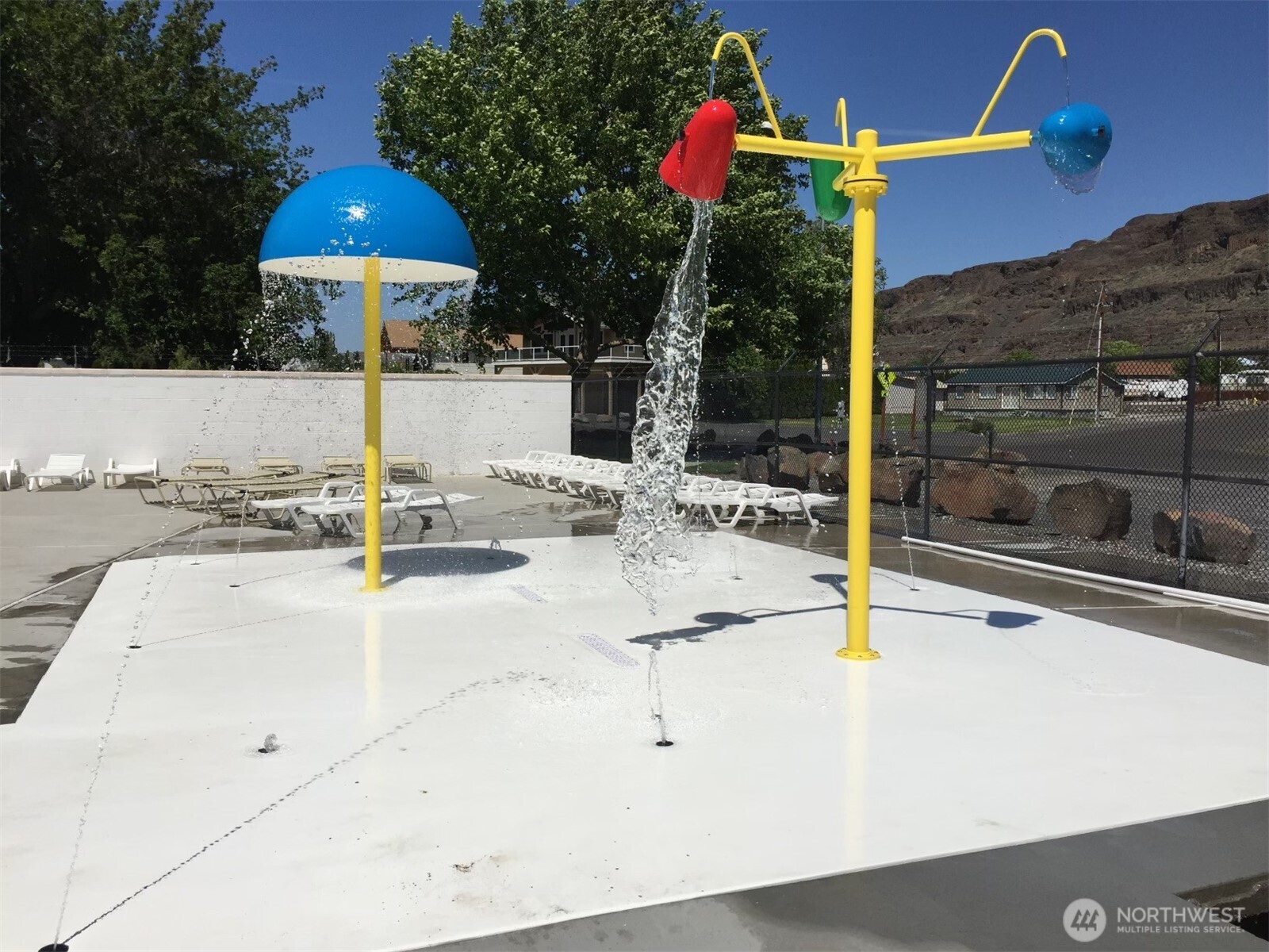 878 SW Hunter Avenue , Quincy, WA 98848-1105