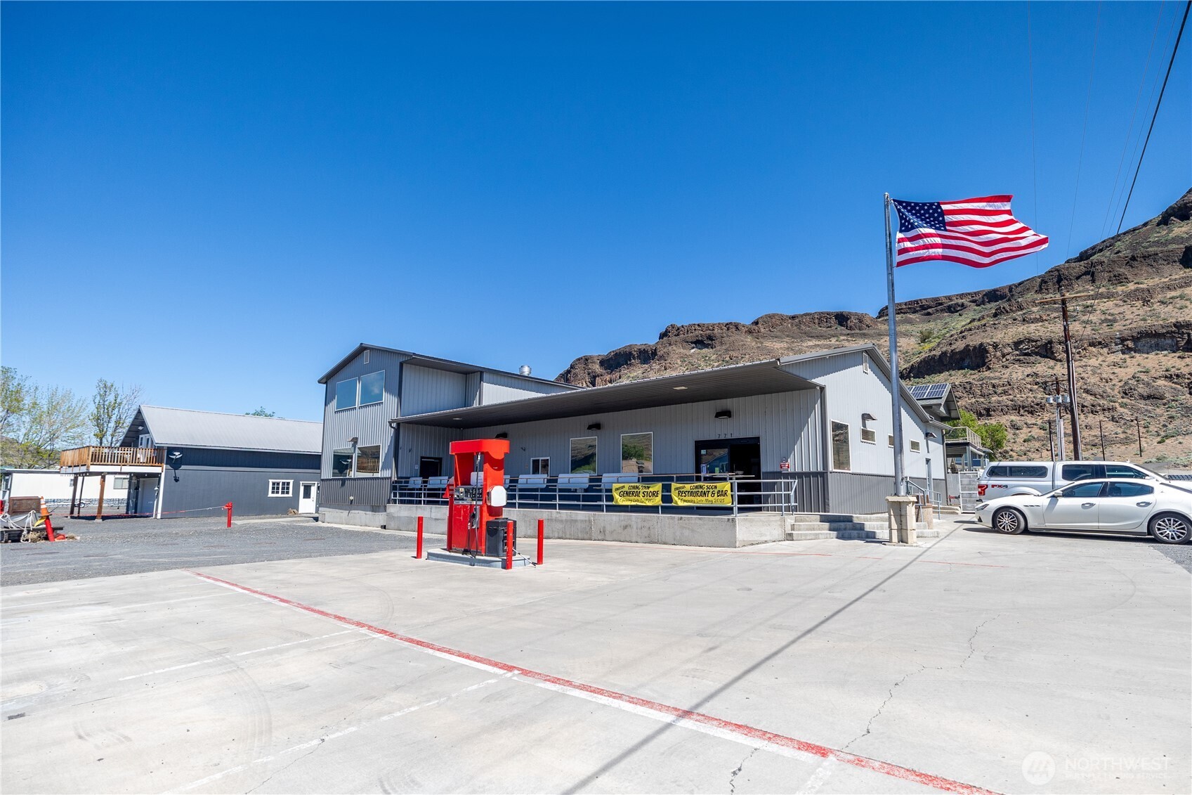 878 SW Hunter Avenue , Quincy, WA 98848-1105