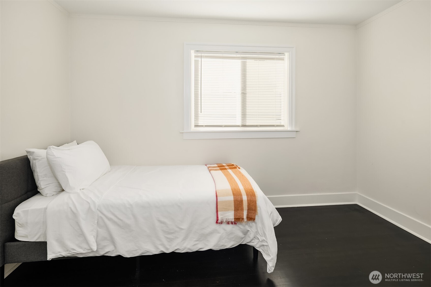 250 NE 50th Street , Seattle, WA 98105