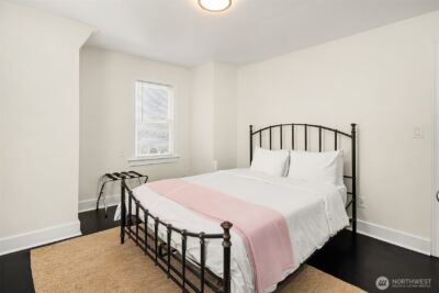 250 NE 50th Street , Seattle, WA 98105 - Photo 28