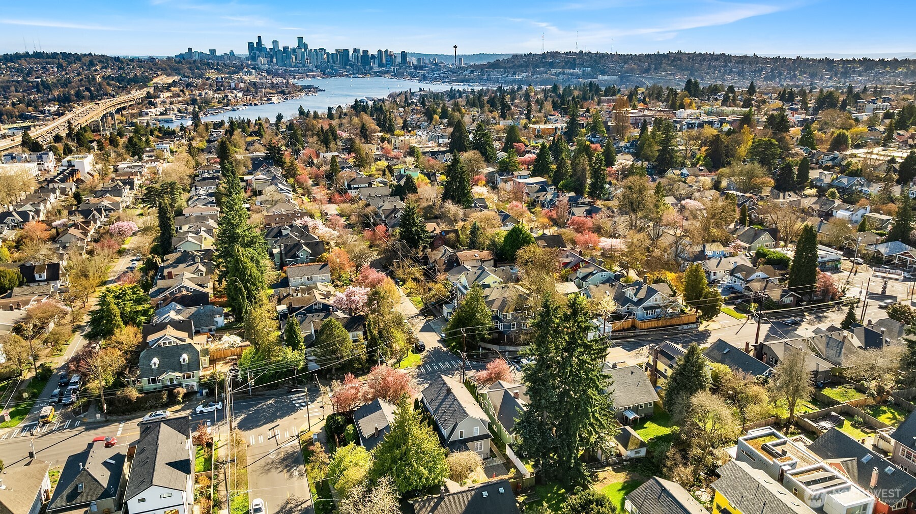 250 NE 50th Street , Seattle, WA 98105