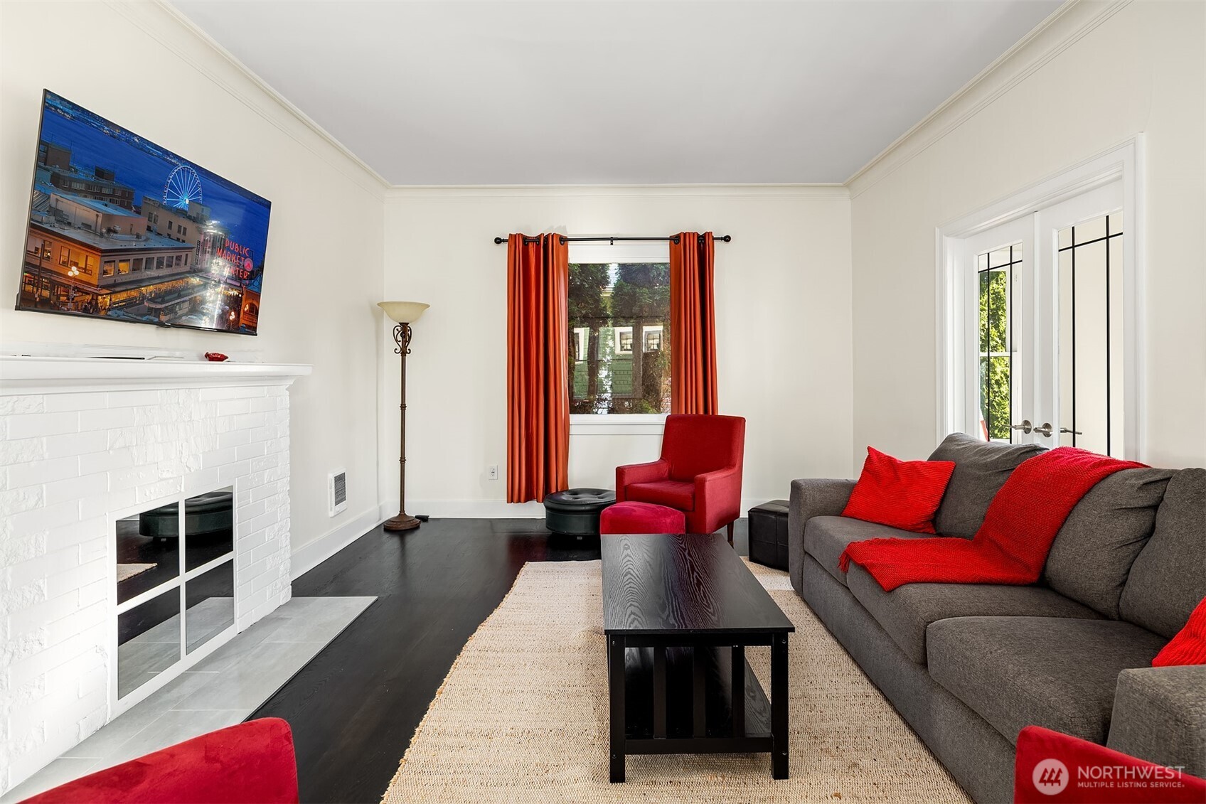 250 NE 50th Street , Seattle, WA 98105