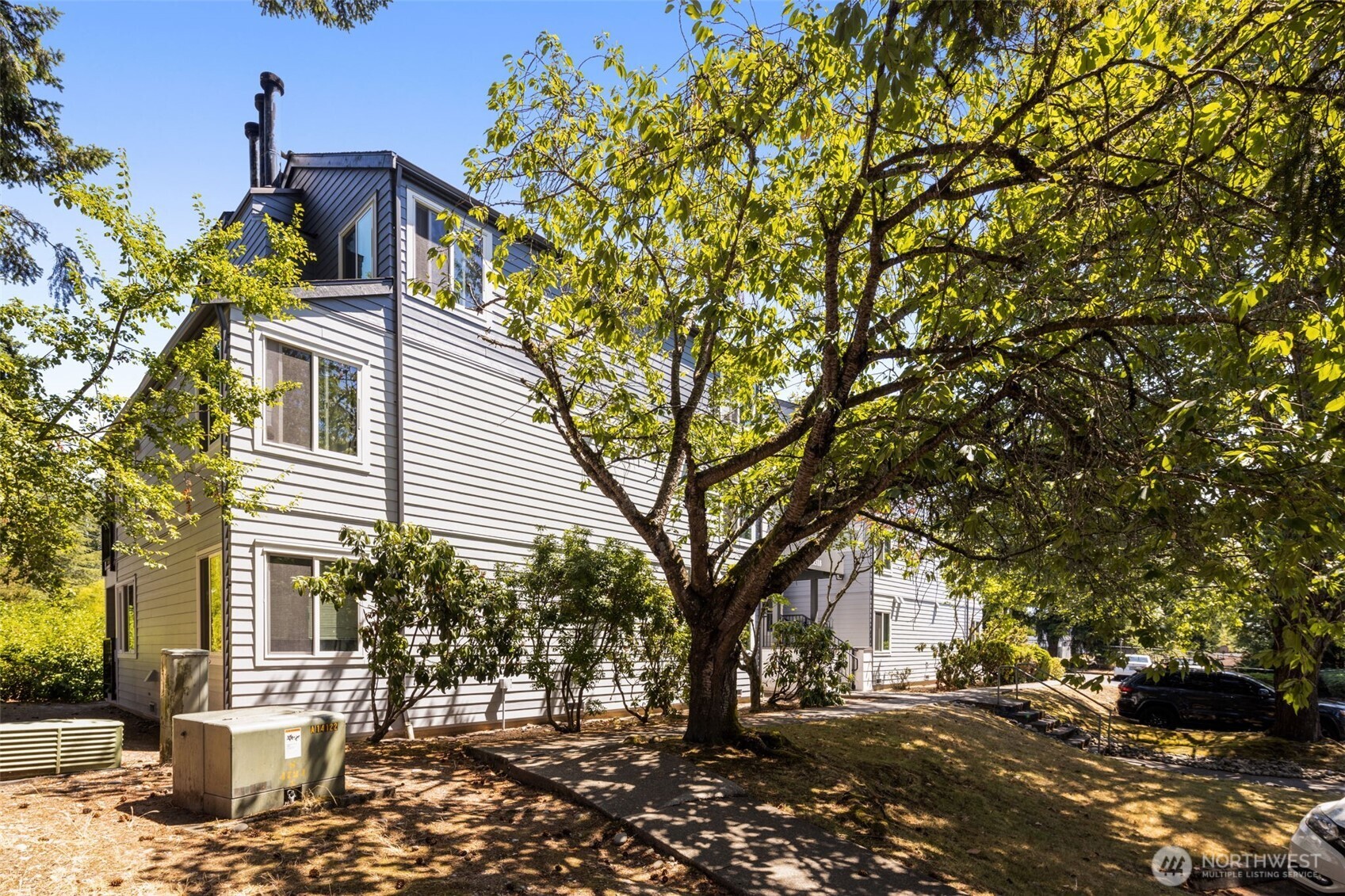 20318 Bothell Everett Hwy #A101, Bothell, WA 98012