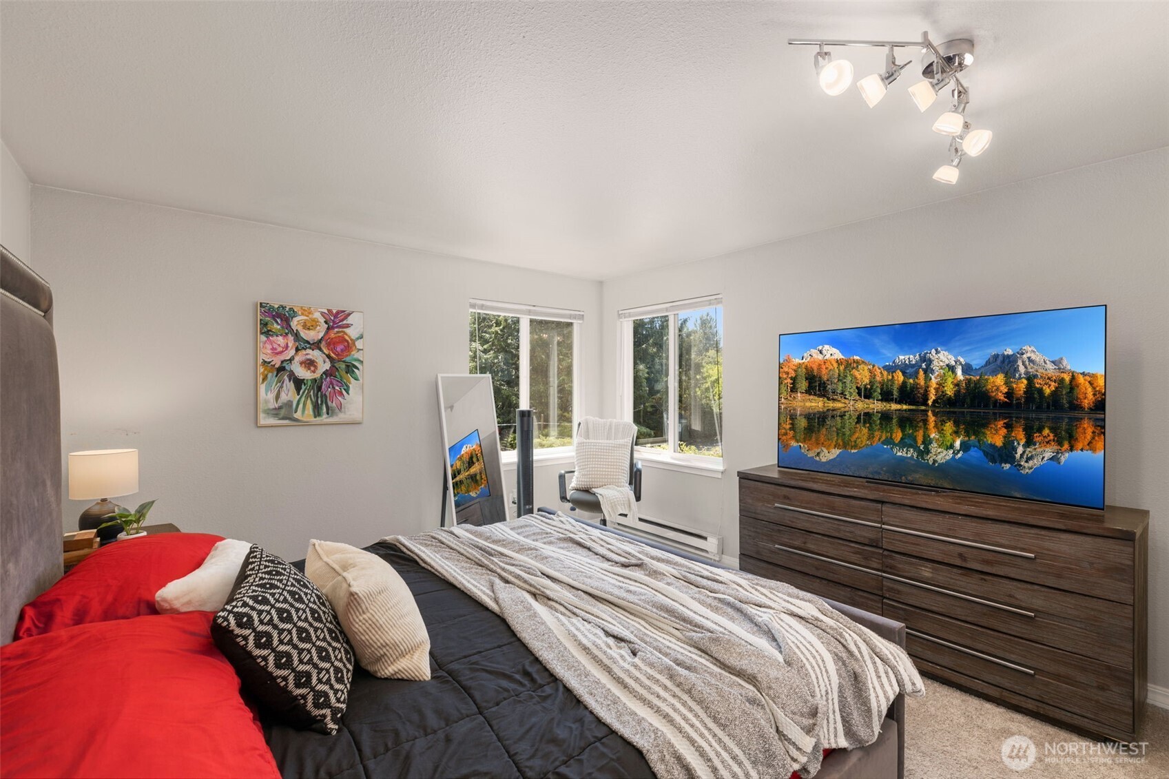 20318 Bothell Everett Hwy #A101, Bothell, WA 98012