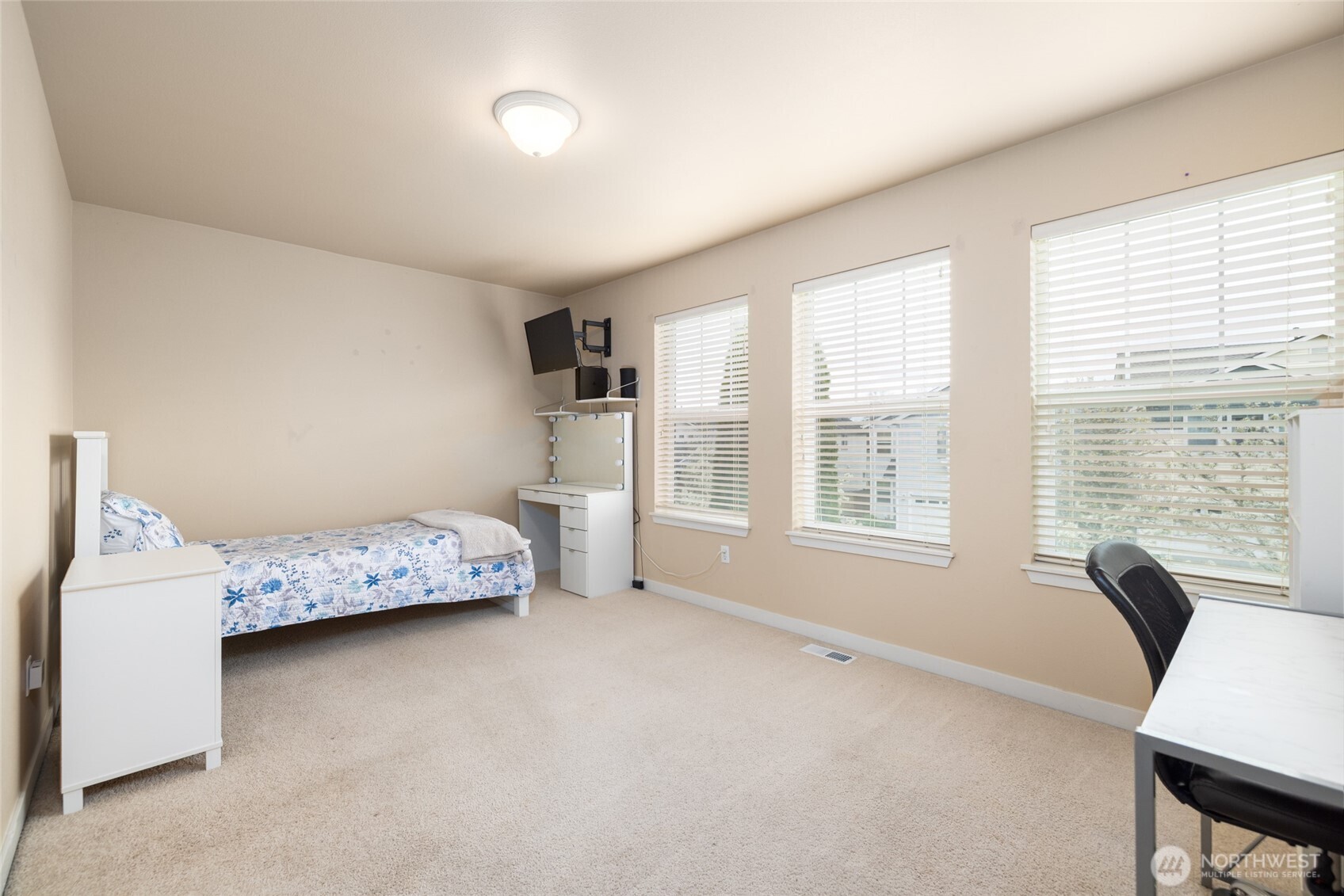 4605 Hidden Lake Loop , Mount Vernon, WA 98273