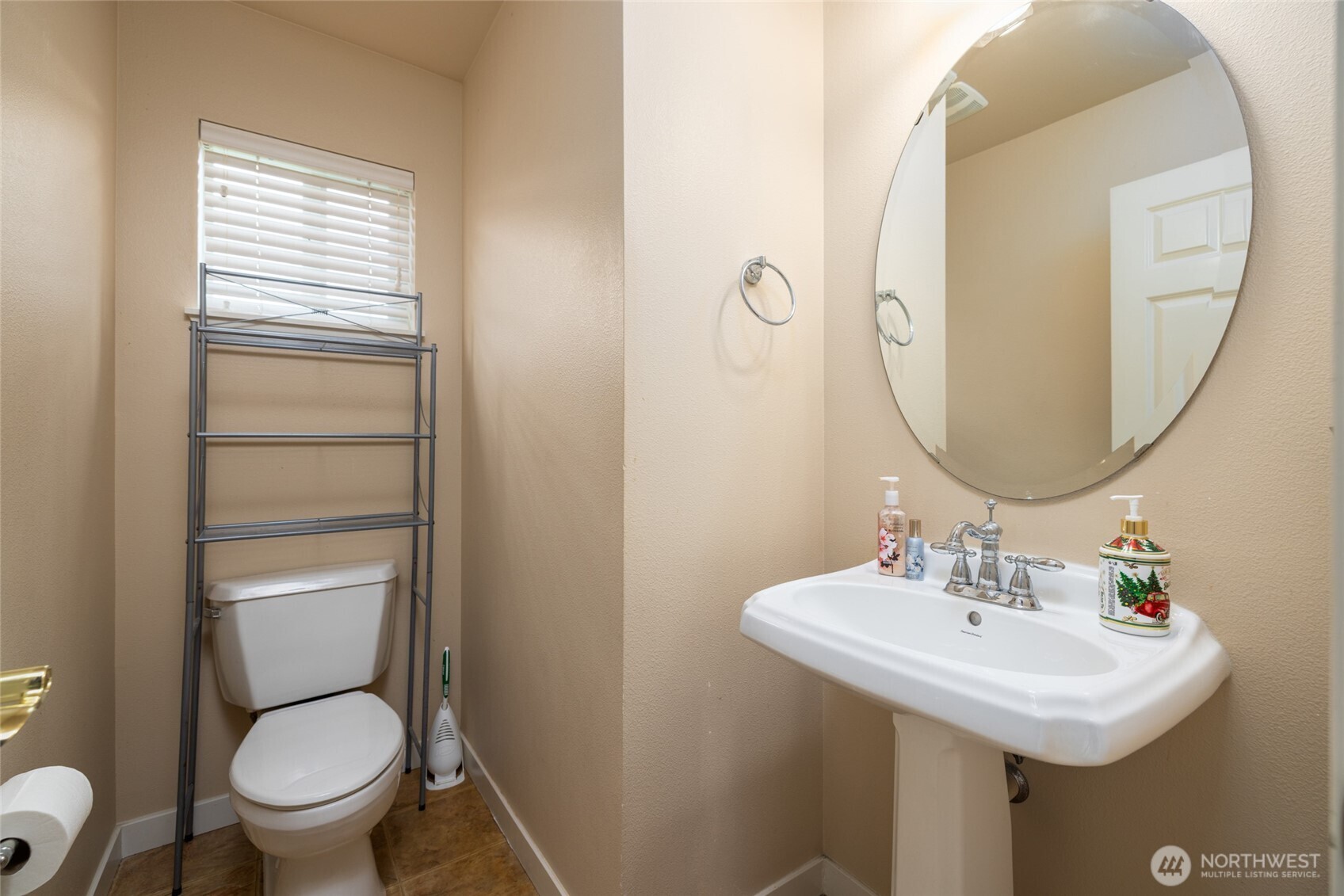 4605 Hidden Lake Loop , Mount Vernon, WA 98273