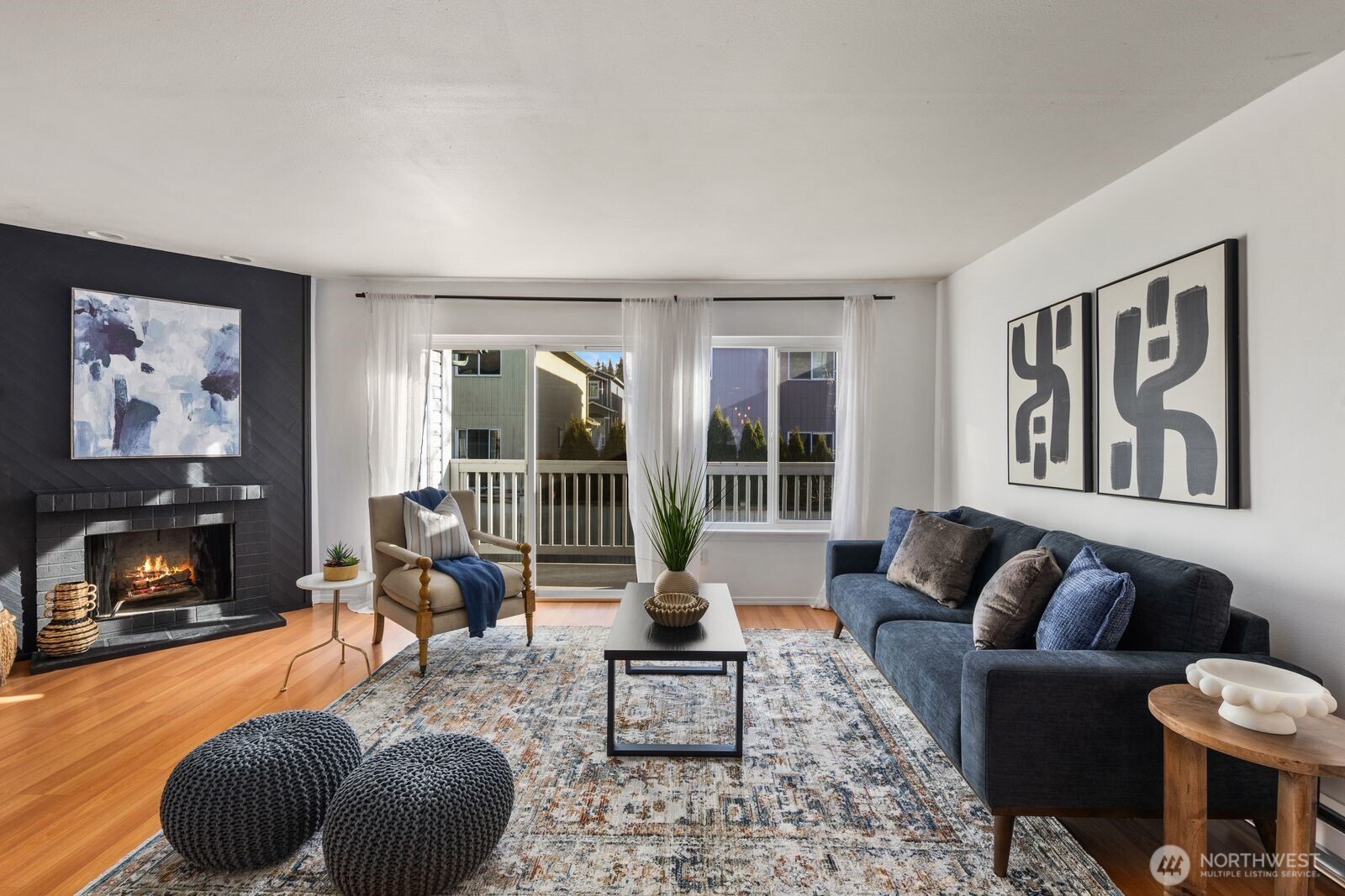 8823 Holly Drive #D204, Everett, WA 98208