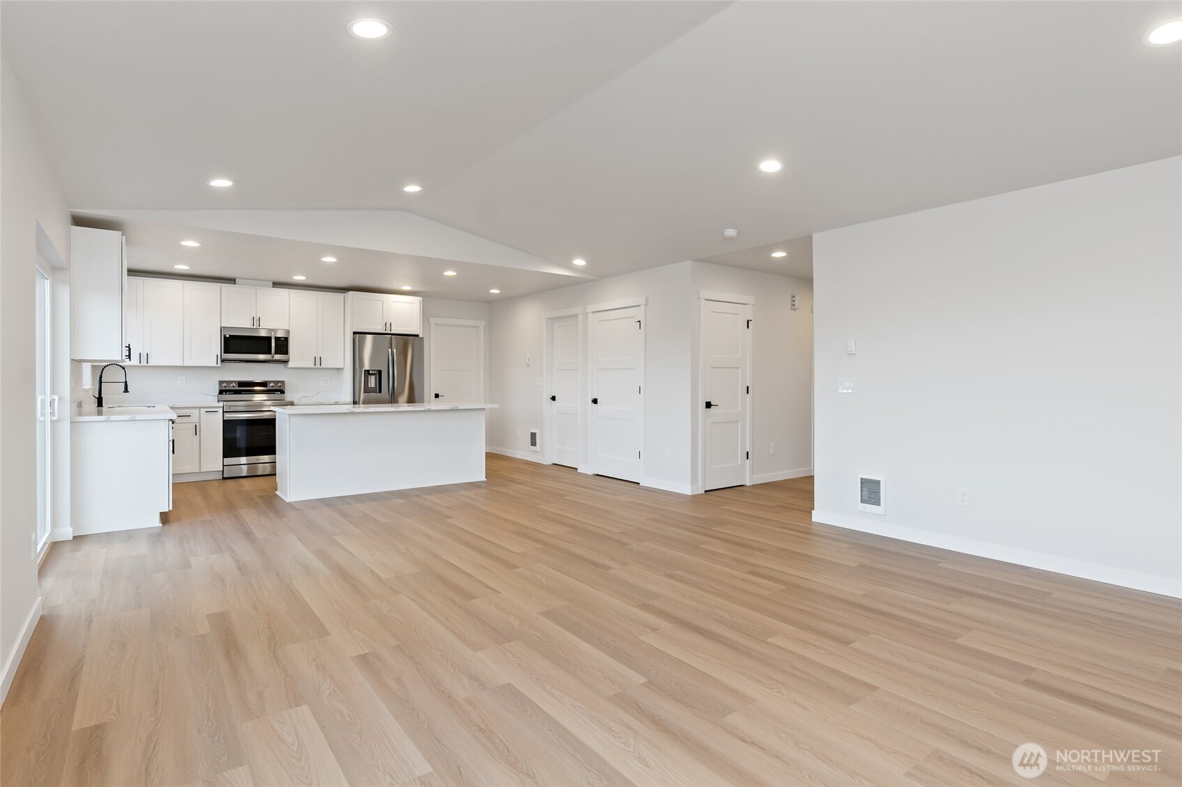 22130 133rd Street E, Bonney Lake, WA 98391