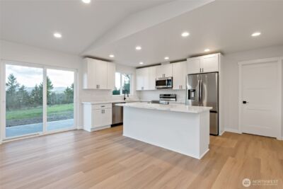 22130 133rd Street E, Bonney Lake, WA 98391 - Photo 6