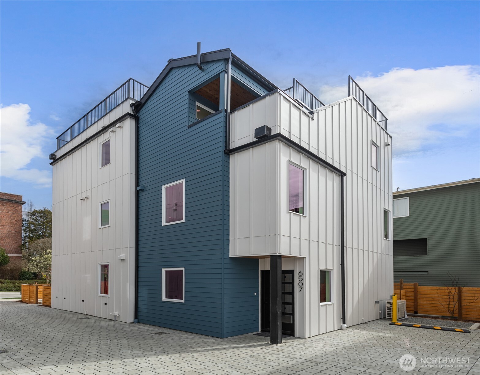 6507 19th Avenue NW, Seattle, WA 98117