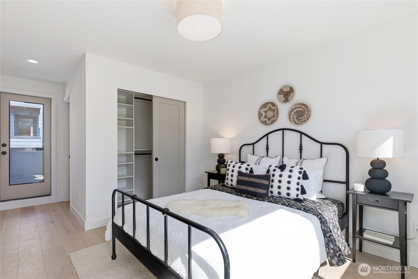 6507 19th Avenue NW, Seattle, WA 98117