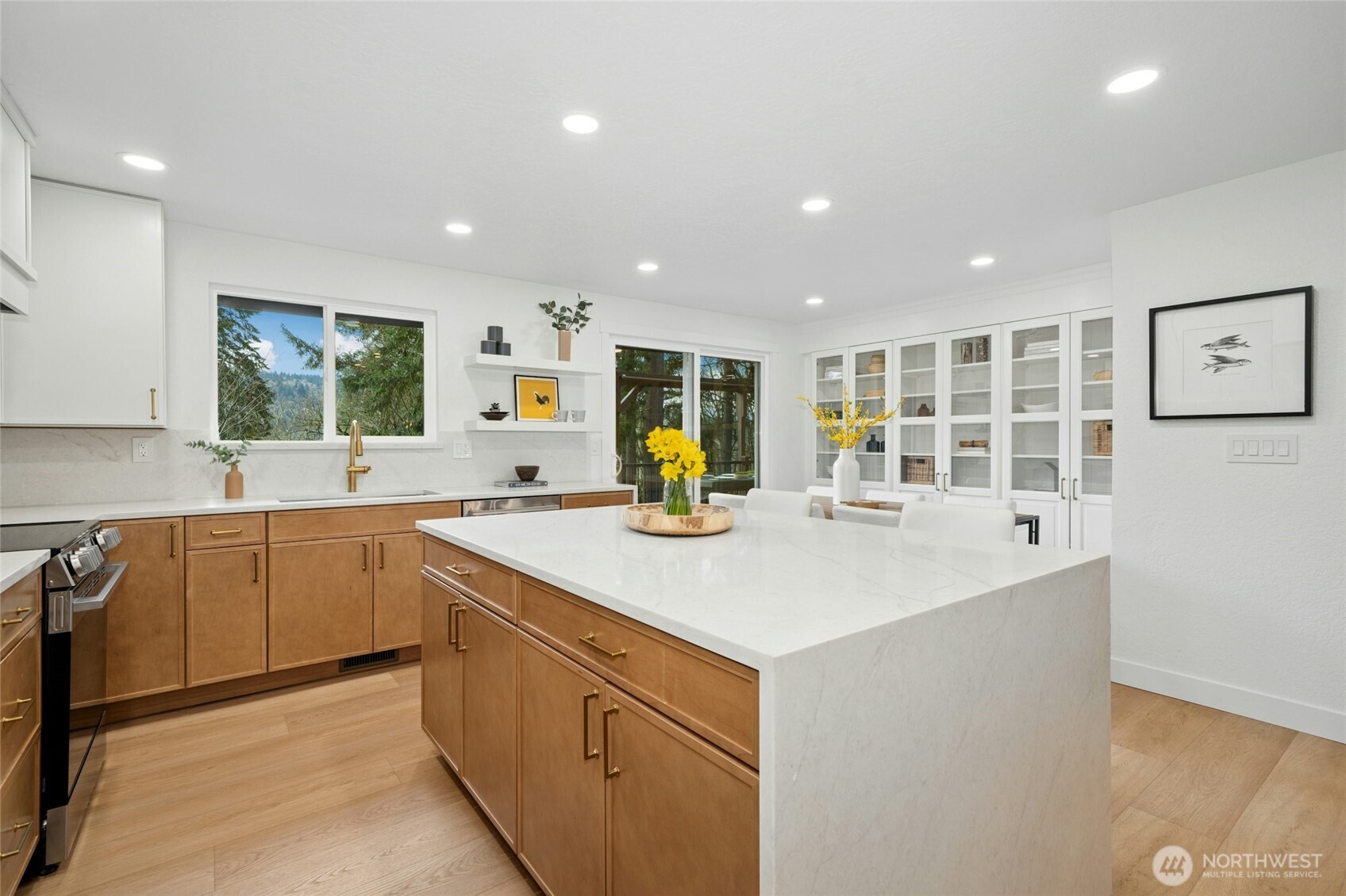 145 Mt Pilchuck Avenue SW, Issaquah, WA 98027