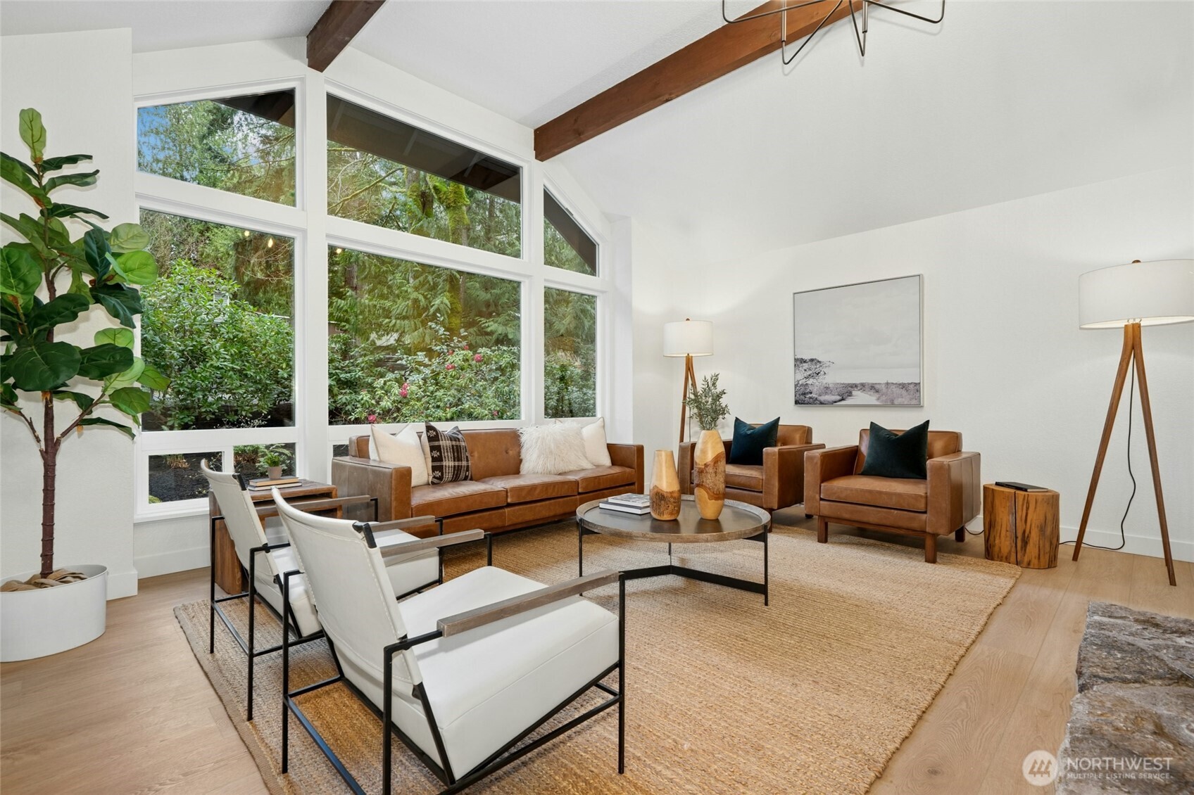 145 Mt Pilchuck Avenue SW, Issaquah, WA 98027