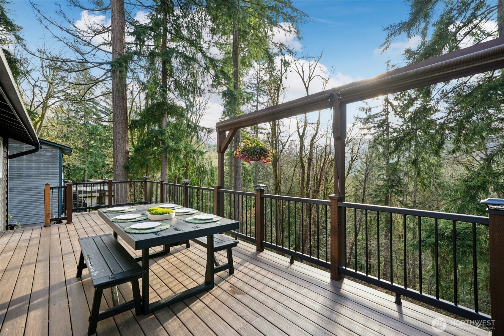 145 Mt Pilchuck Avenue SW, Issaquah, WA 98027