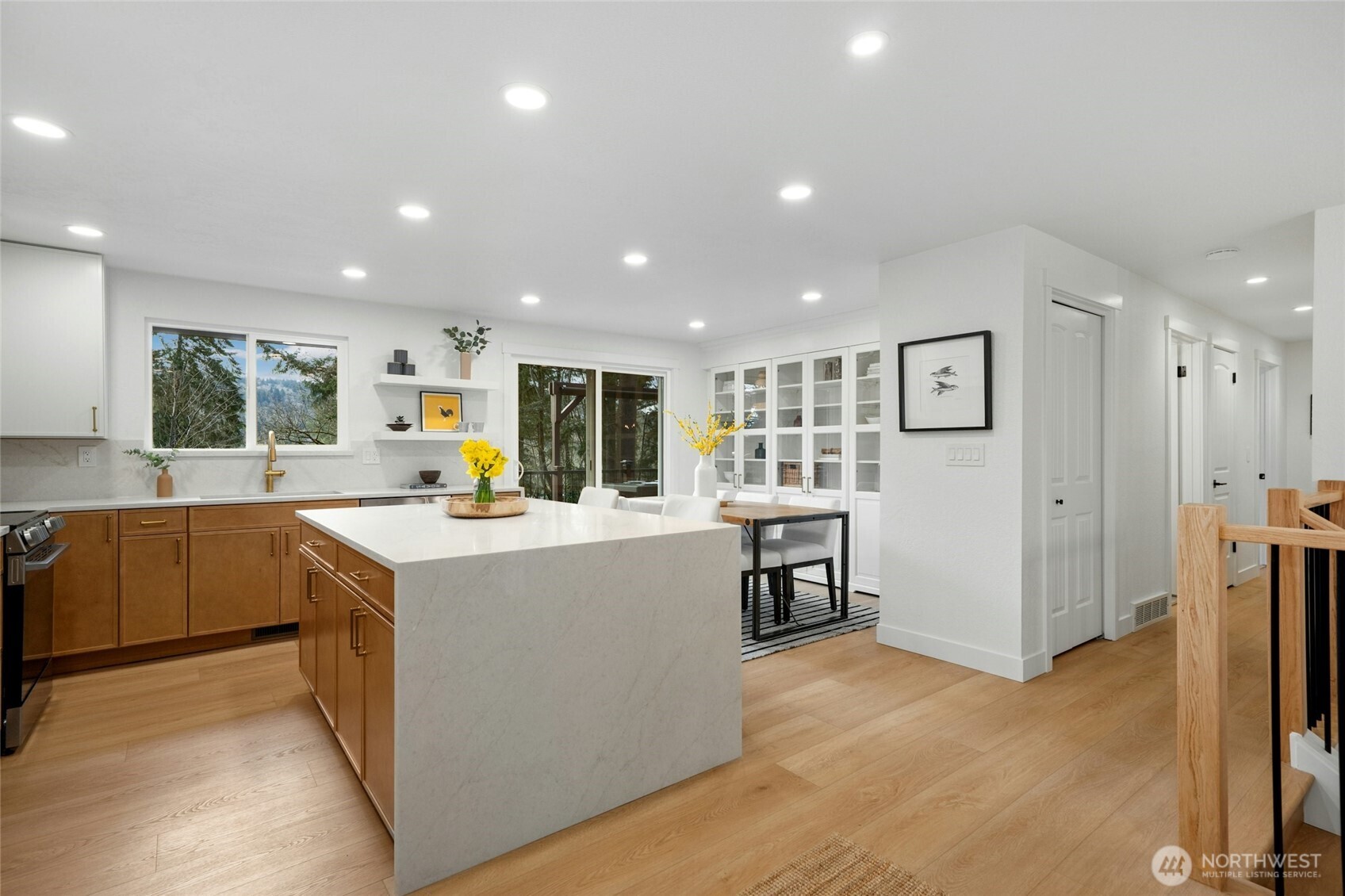 145 Mt Pilchuck Avenue SW, Issaquah, WA 98027