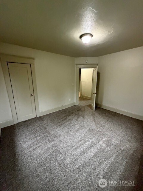 4825 S I Street , Tacoma, WA 98408