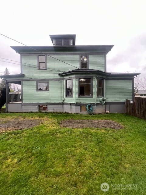 4825 S I Street , Tacoma, WA 98408