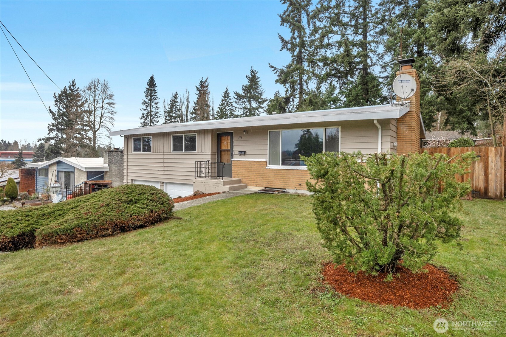 146 NE 165th Street , Shoreline, WA 98155