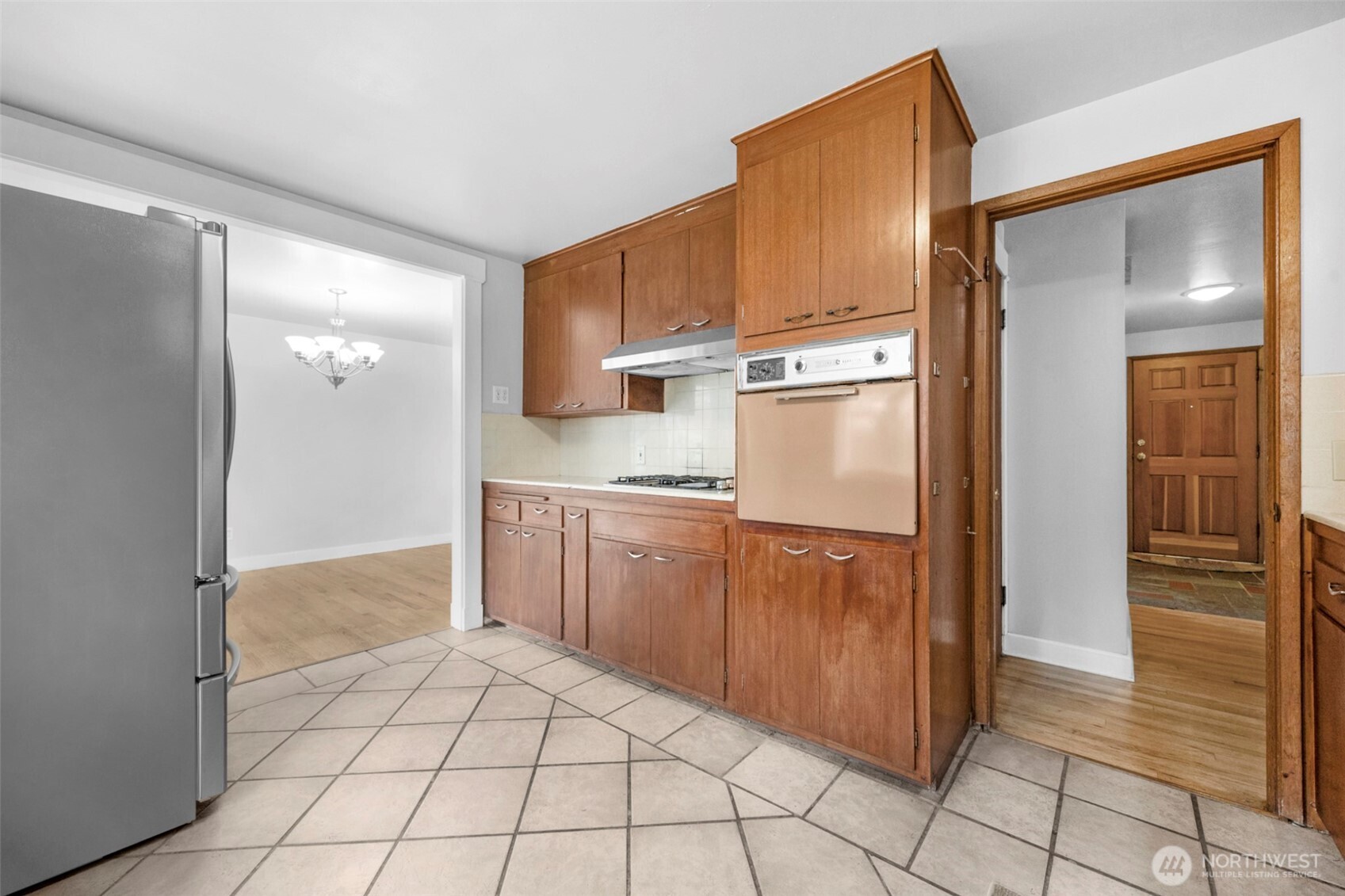 146 NE 165th Street , Shoreline, WA 98155