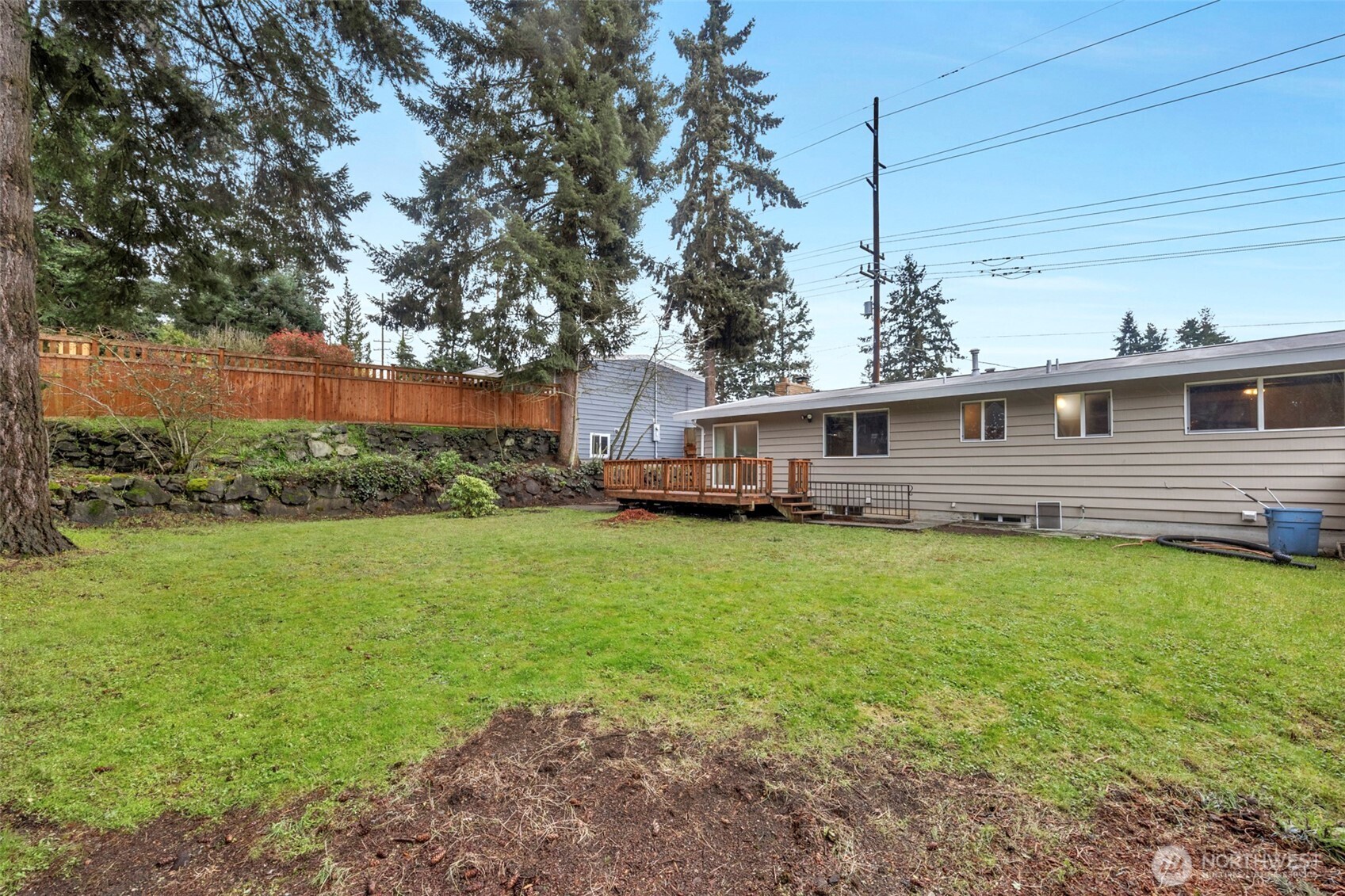 146 NE 165th Street , Shoreline, WA 98155
