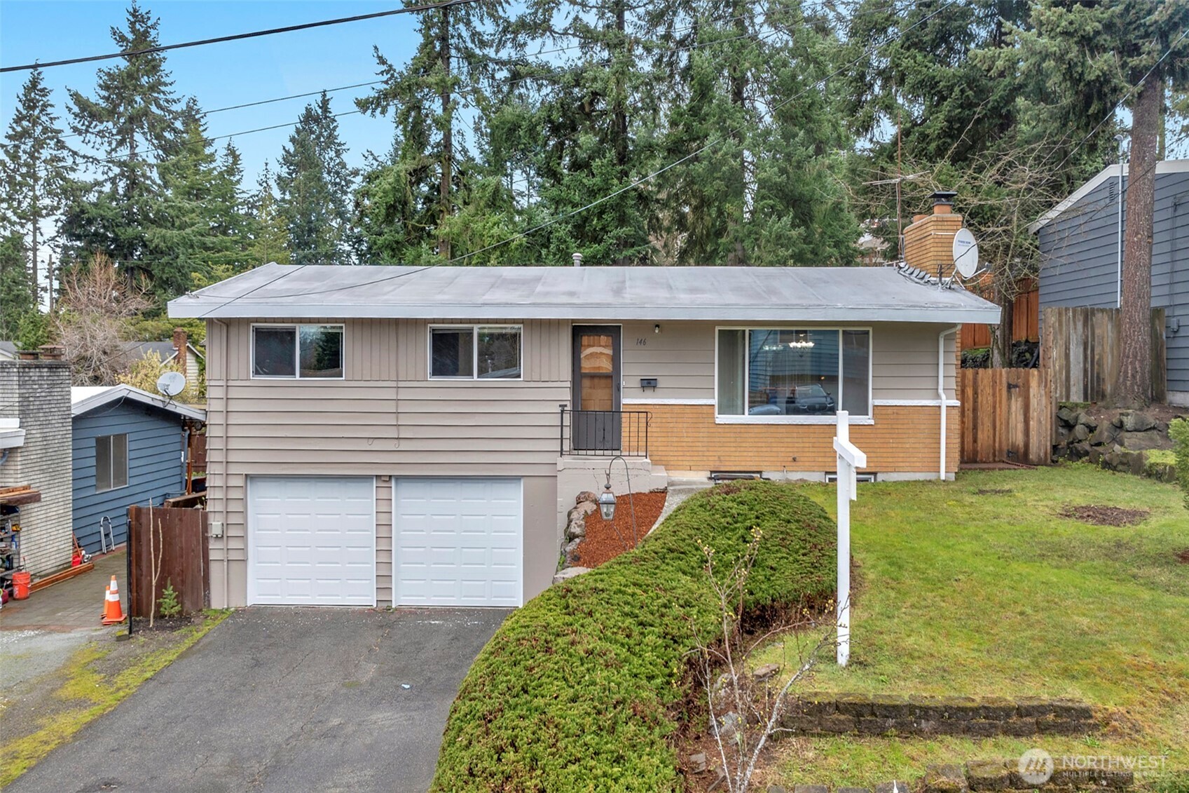 146 NE 165th Street , Shoreline, WA 98155