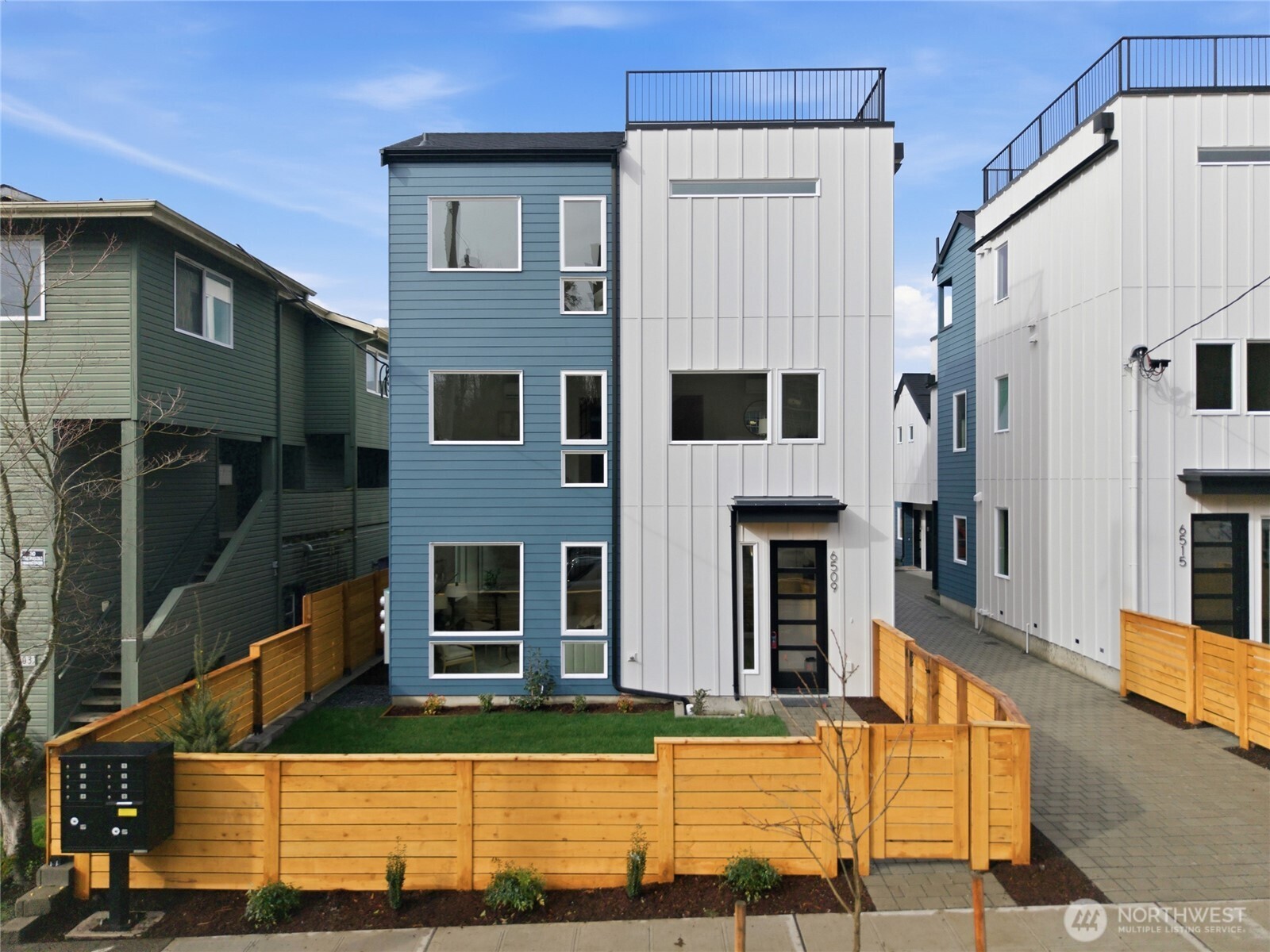 6509 19th Avenue NW, Seattle, WA 98117